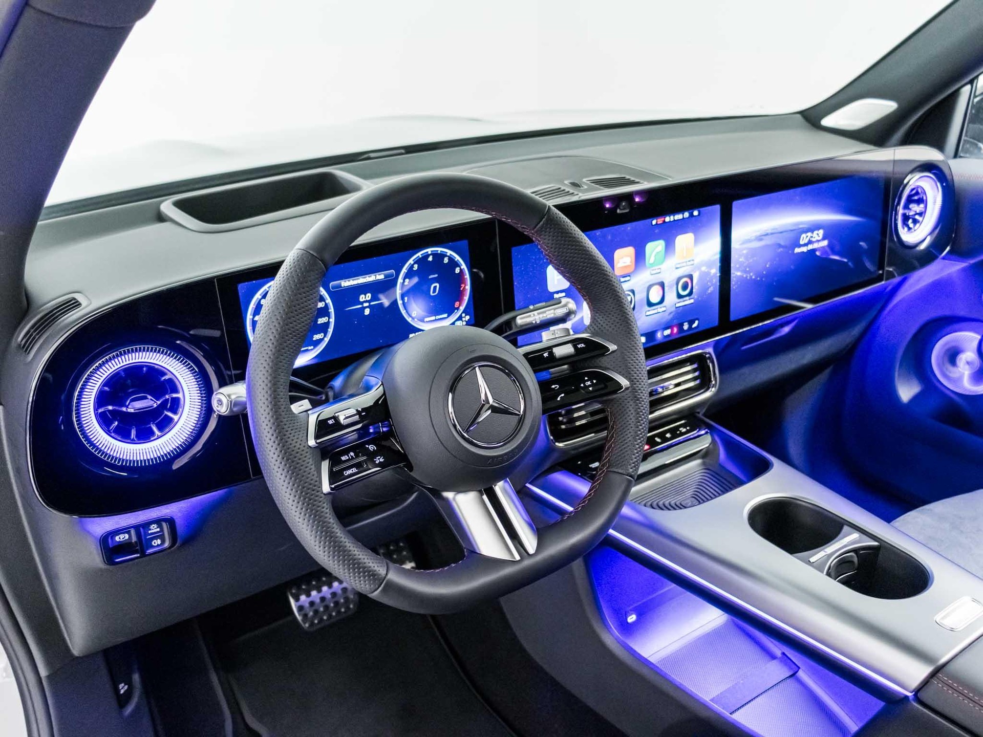 MERCEDES-BENZ GLB 220 4MATIC-image-9