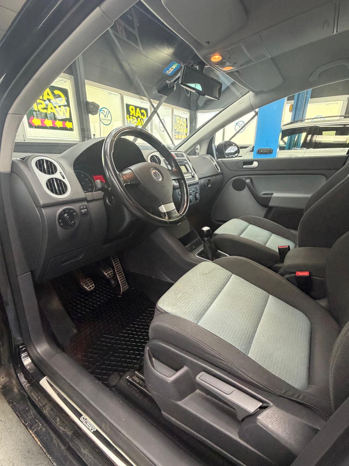 VW Golf Plus Scott 1.4 TSI Sportline-image-2
