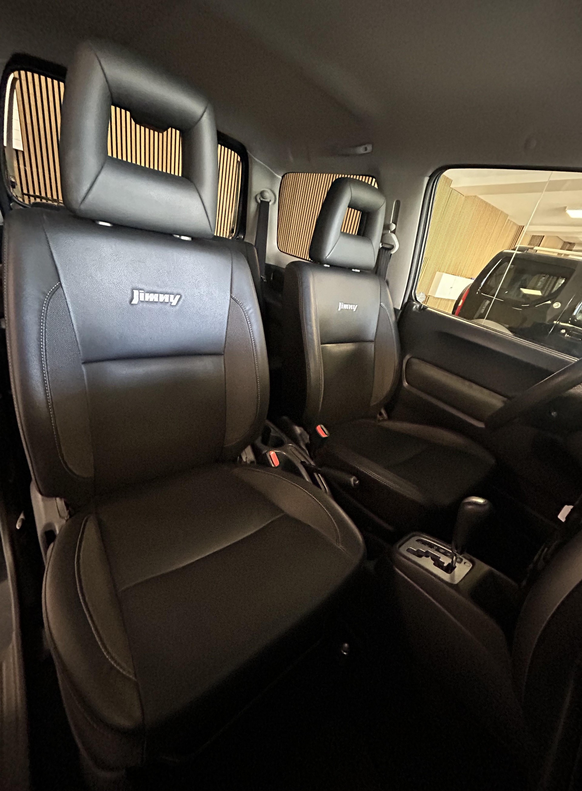 SUZUKI Jimny Wagon 1.3 4WD GL Top Indigo Automatique 4 Places/4Platz-image-12
