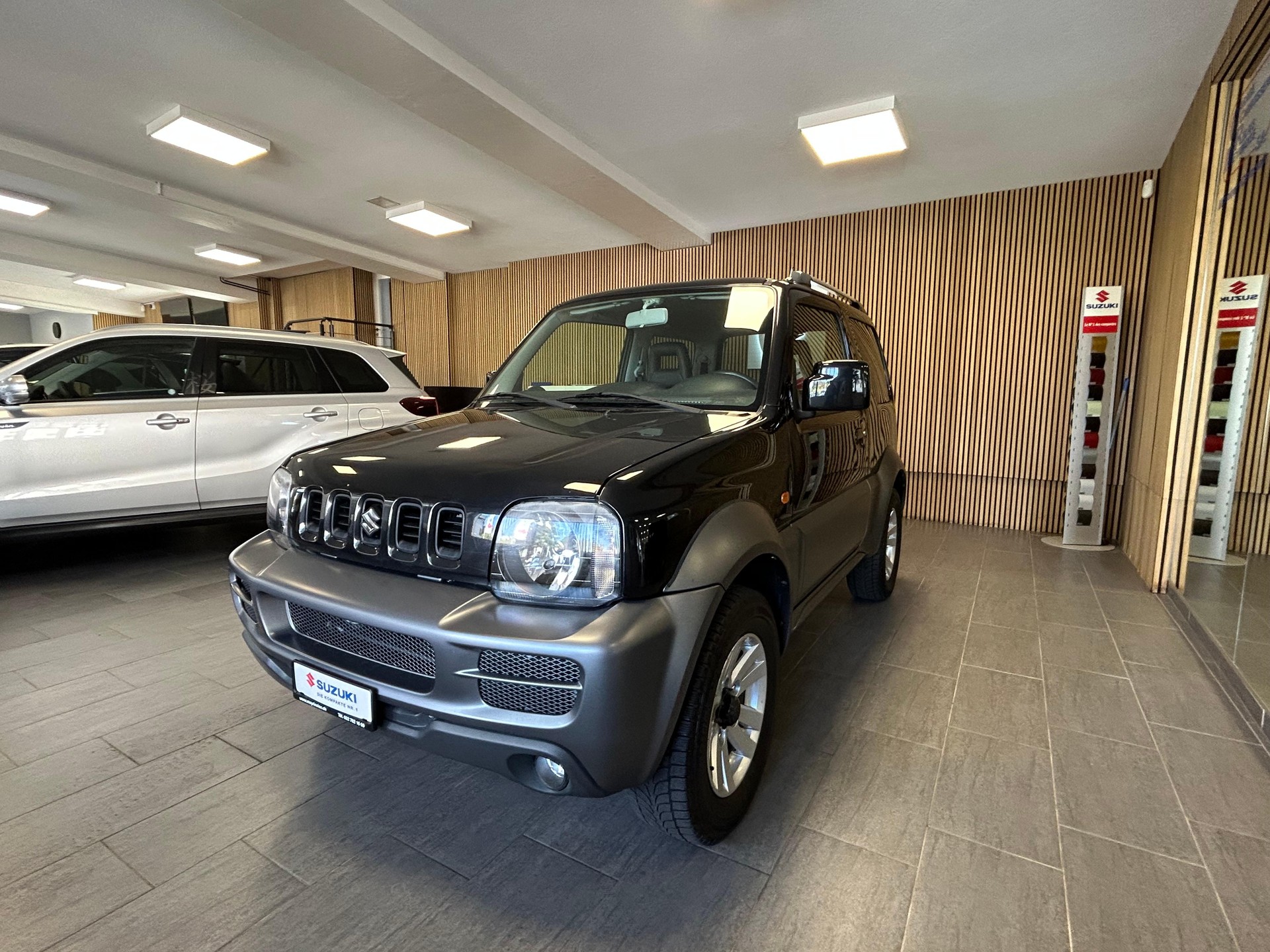 SUZUKI Jimny Wagon 1.3 4WD GL Top Indigo Automatique 4 Places/4Platz-image-3