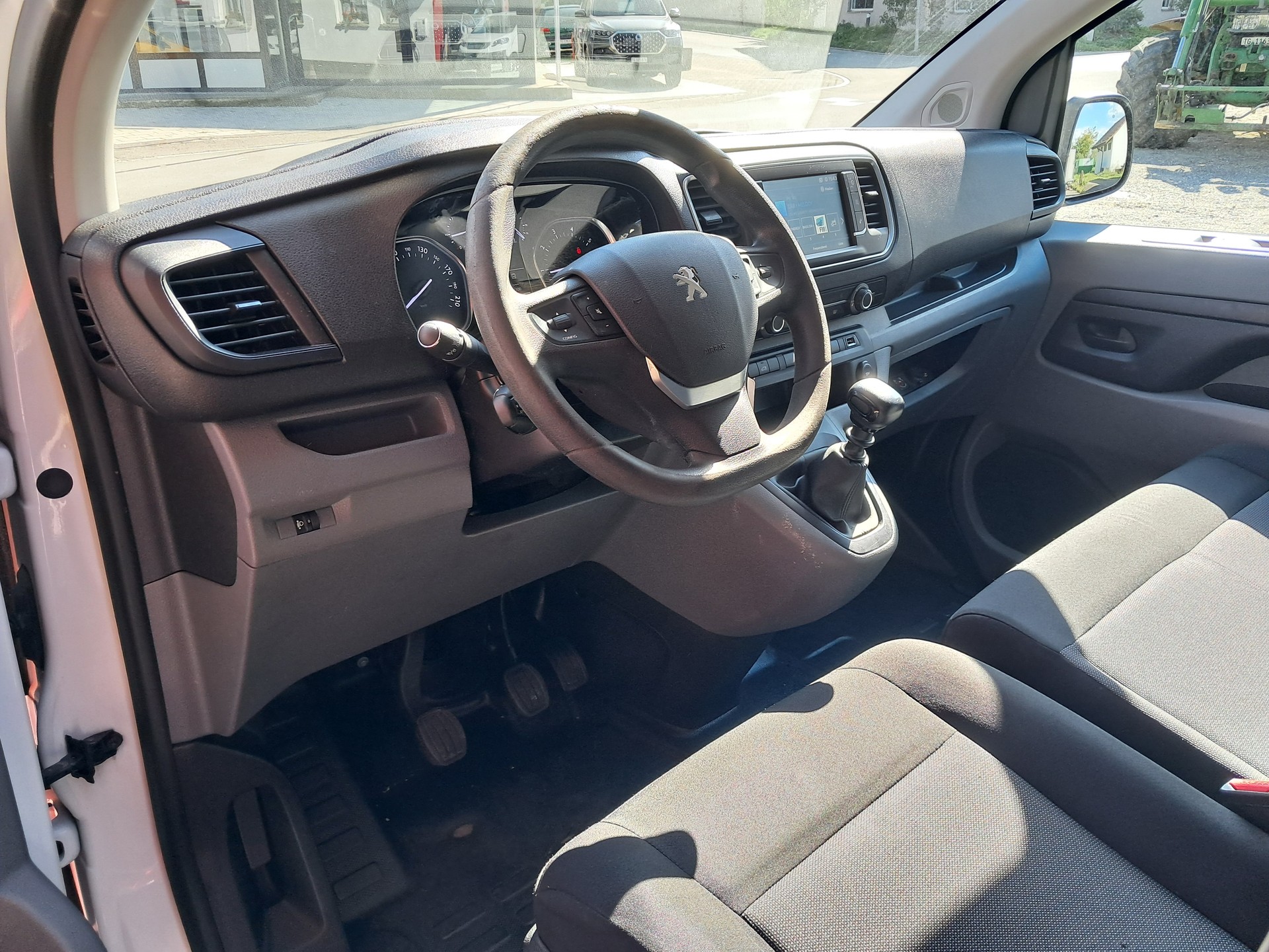 PEUGEOT Expert 2.0 BlueHDi 120 Würth Ausbau-image-10