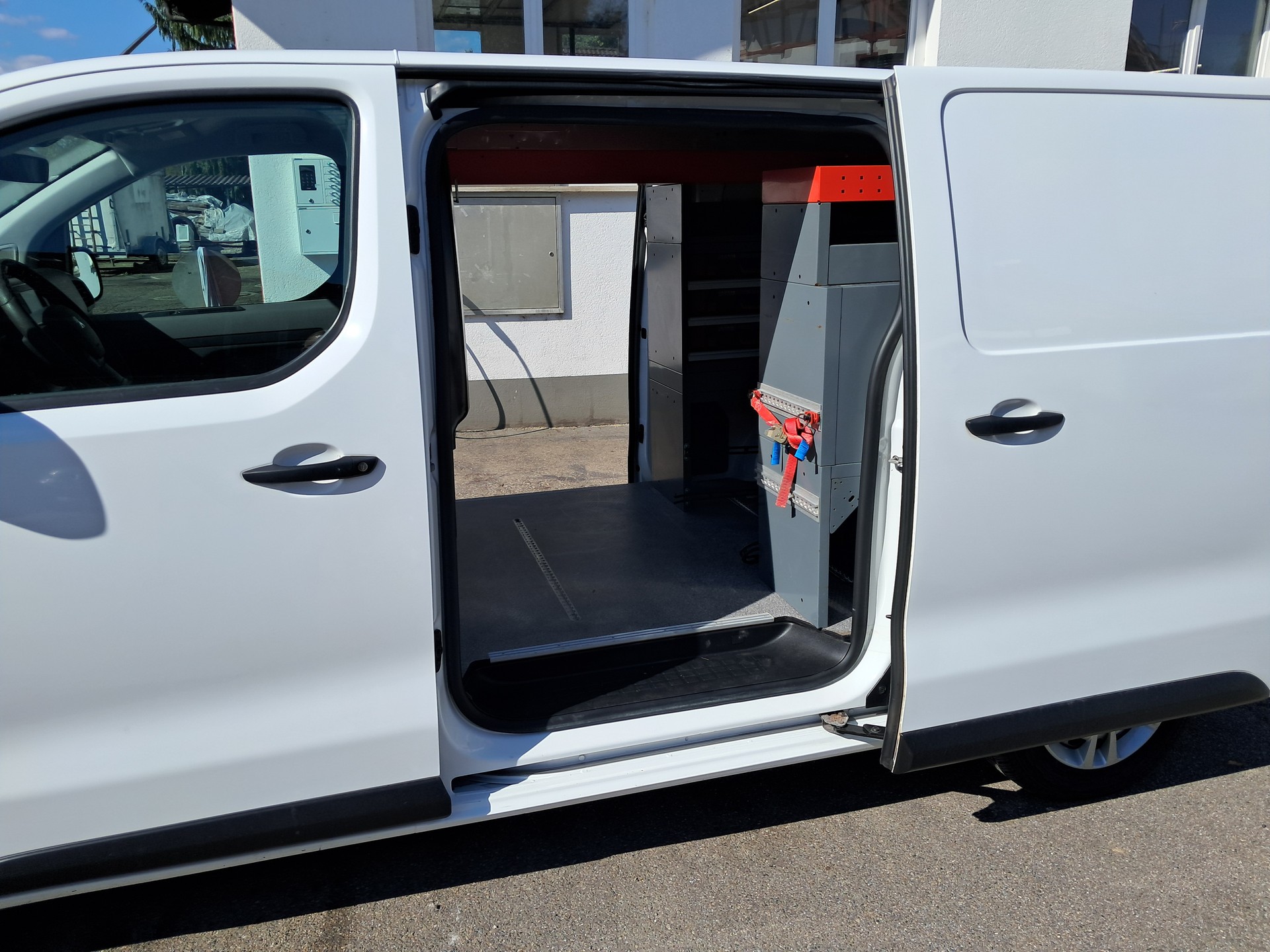PEUGEOT Expert 2.0 BlueHDi 120 Würth Ausbau-image-7