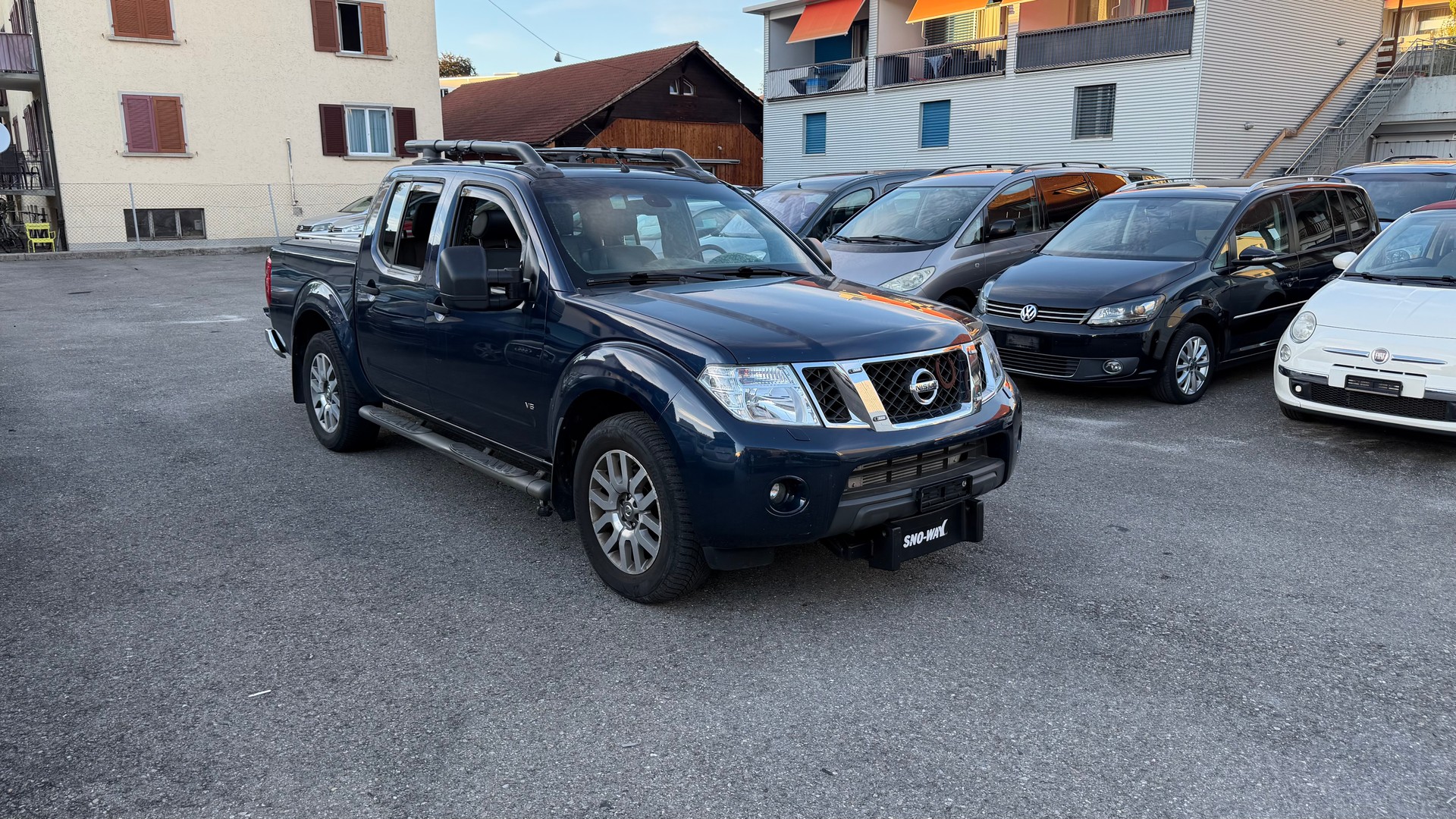 NISSAN Navara V6 Double Cab LE 3.0 dCi 4WD Automat-image-1