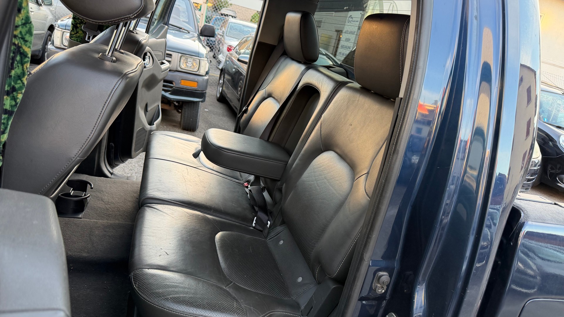 NISSAN Navara V6 Double Cab LE 3.0 dCi 4WD Automat-image-12