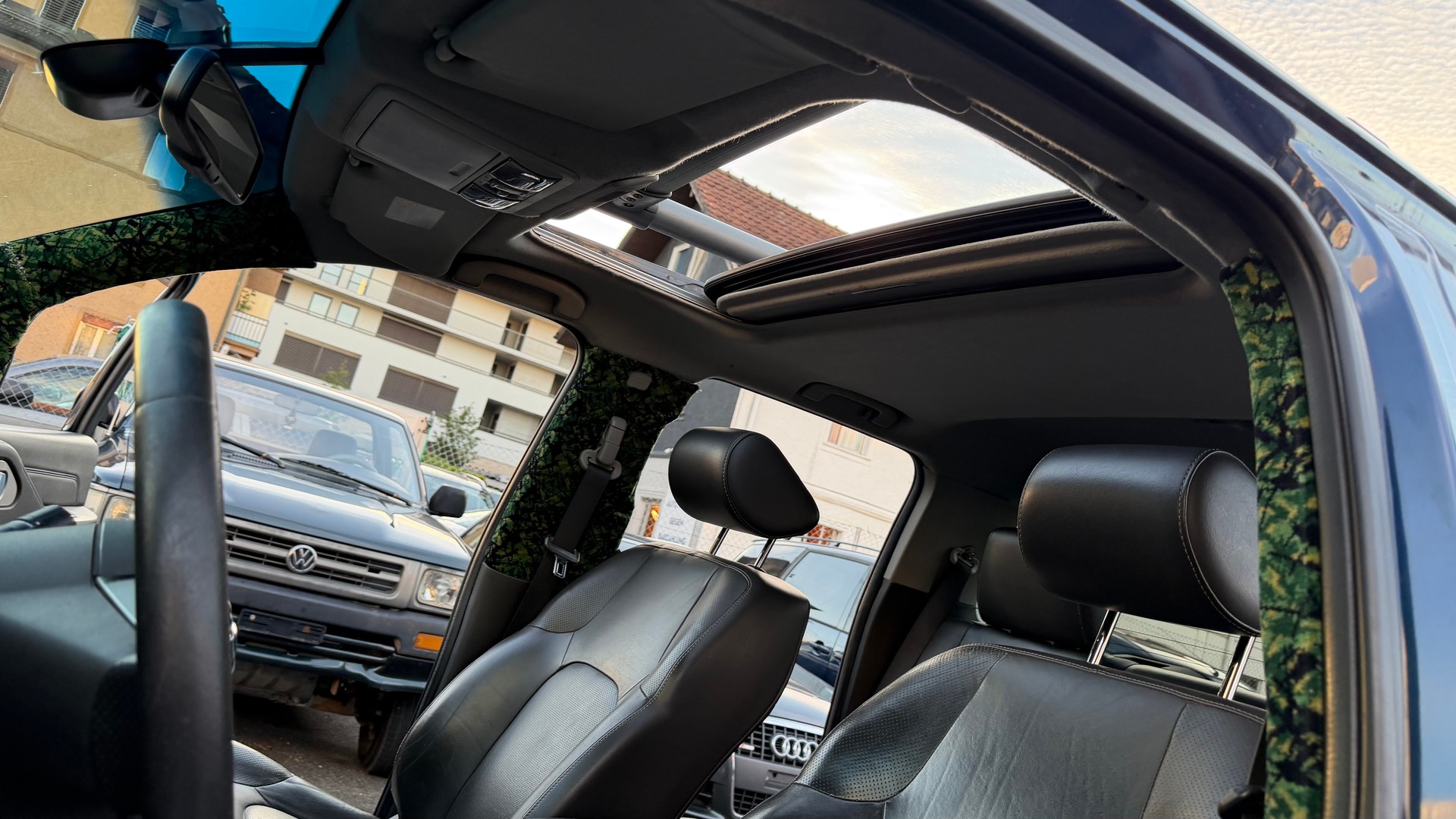 NISSAN Navara V6 Double Cab LE 3.0 dCi 4WD Automat-image-11