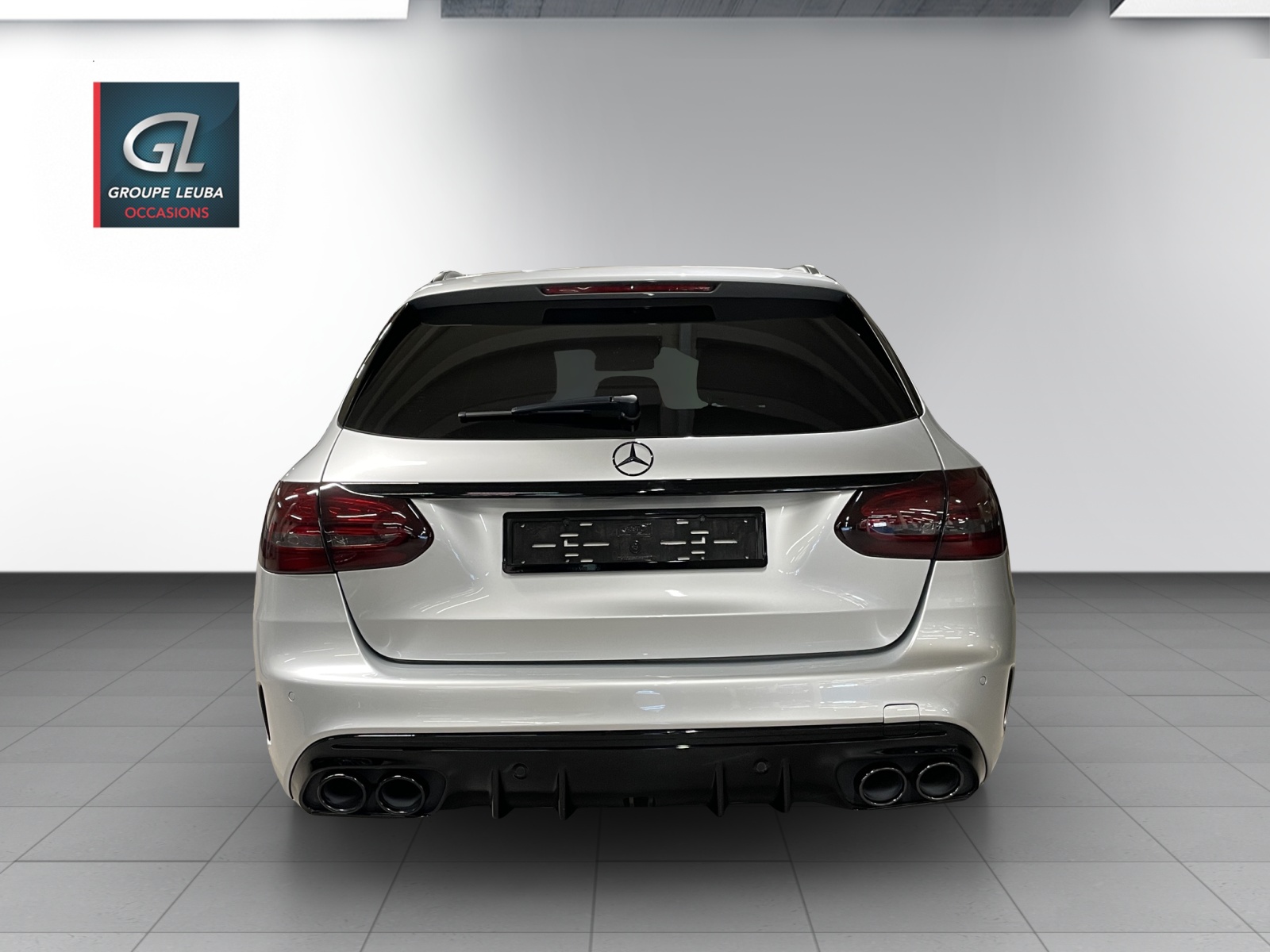 MERCEDES-BENZ C 250 BlueTEC AMG Line 4Matic 9G-Tronic-image-4