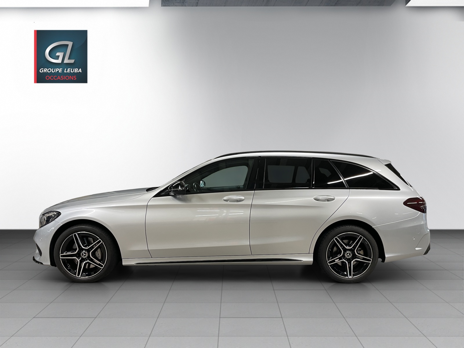Image MERCEDES-BENZ C-250 C 250 BlueTEC AMG Line 4Matic 9G-Tronic