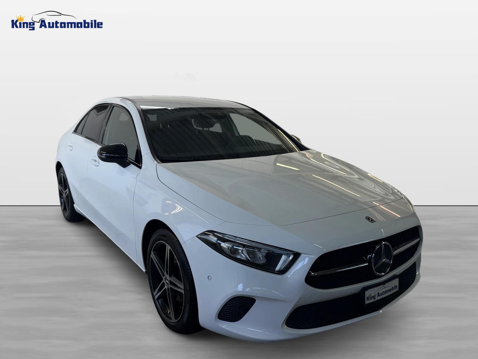 MERCEDES-BENZ A 200 Progressive 7G-DCT | Limousine | Frisch MFK | Ab Service | Navi | RF-Kamera-image-3