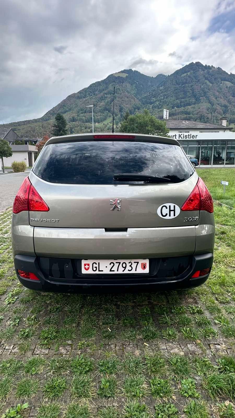 PEUGEOT 3008 1.6 HDI Sport-image-5