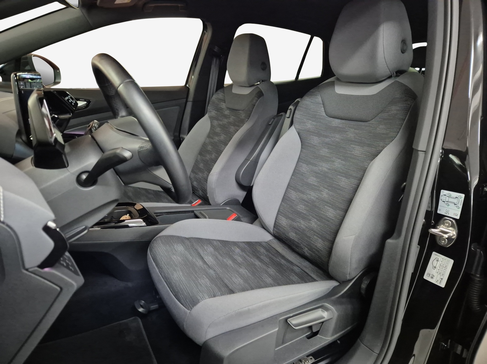 VW ID.5 Pro Performance 77 kWh-image-8