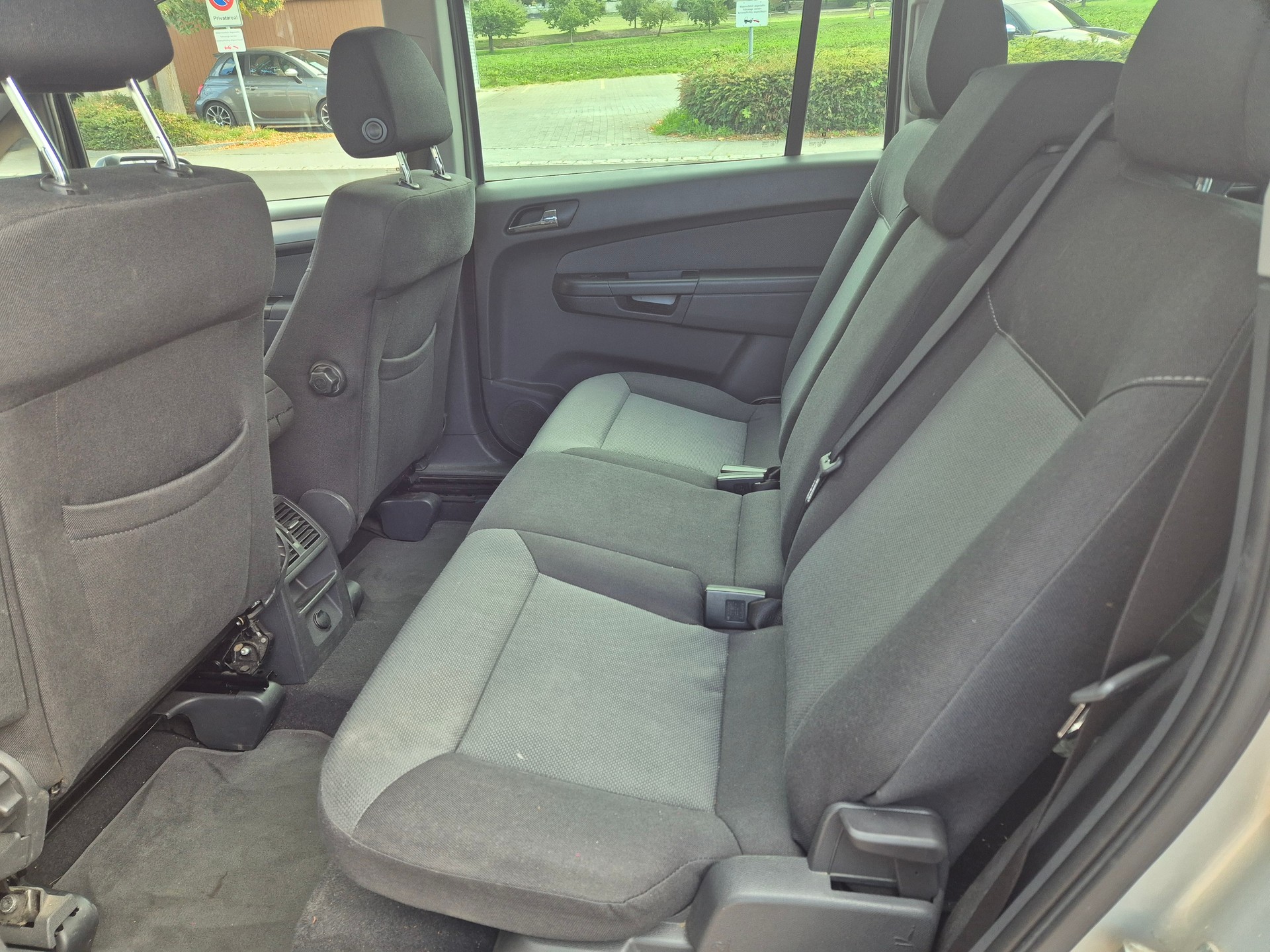 OPEL Zafira 2.2i 16V Enjoy-image-5