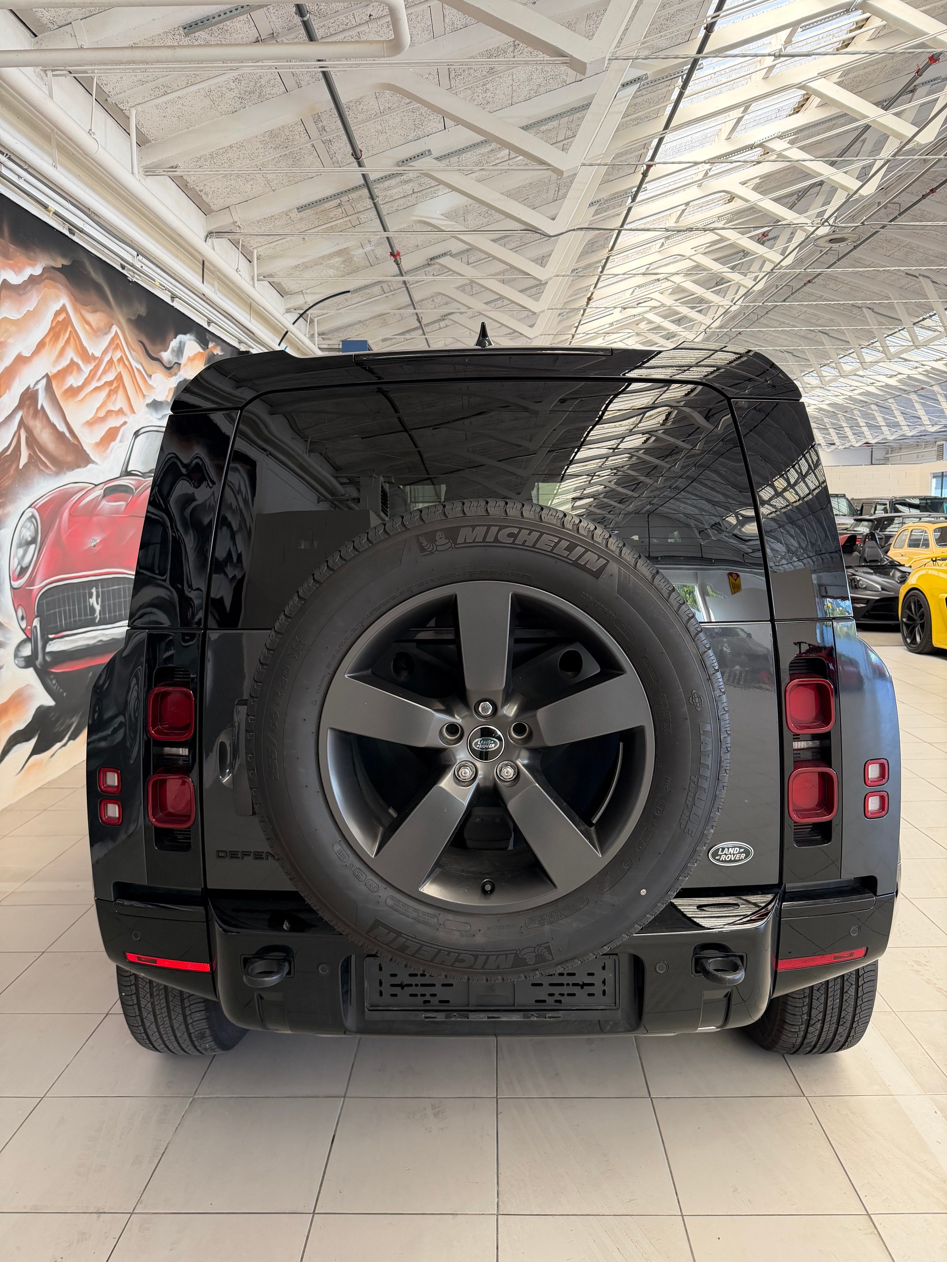 LAND ROVER Defender 90 P400 I6 HSE 3.0 AT8 XDynamic-image-8