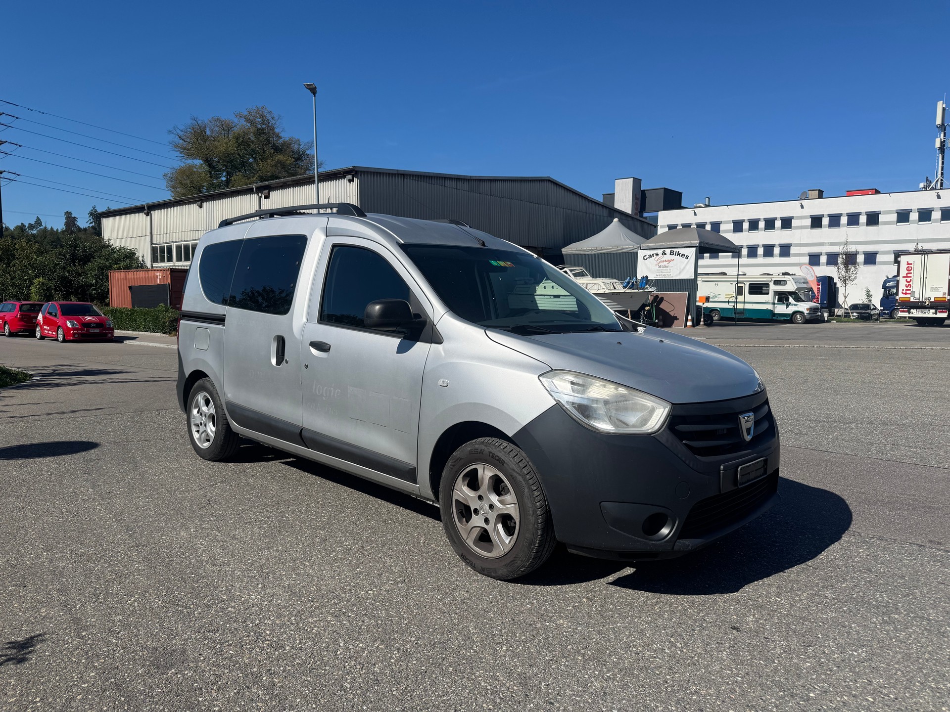DACIA DOKKER-image-0