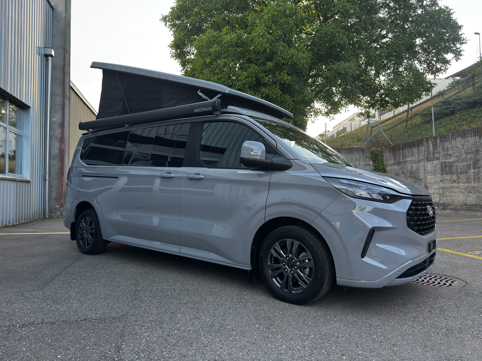 FORD Nugget L2 2.0 EcoBlue 170PS Titanium AWD Autom.-image-0