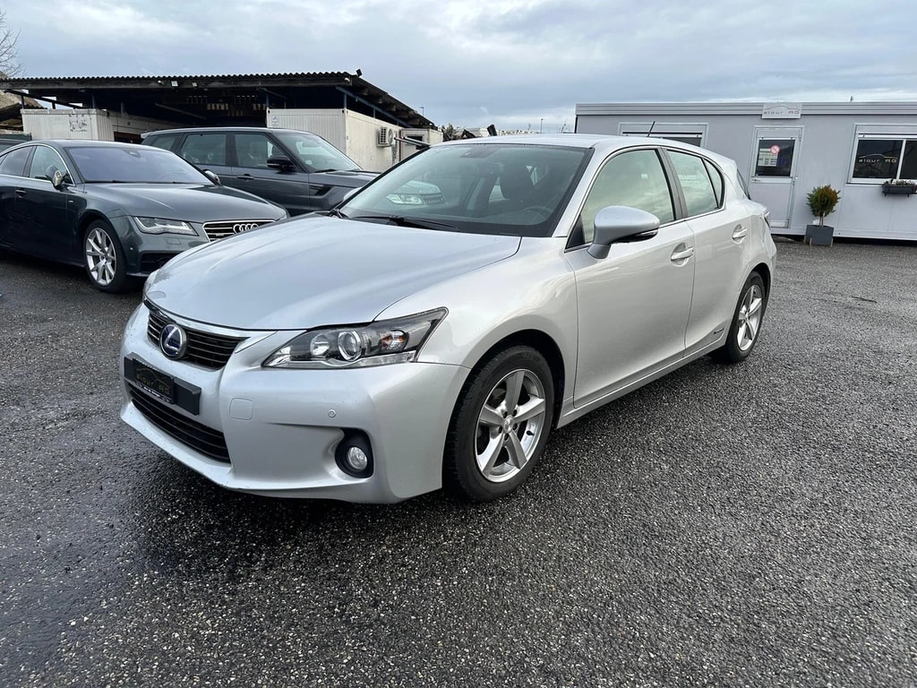 LEXUS CT 200h 1.8 comfort CVT-image-0