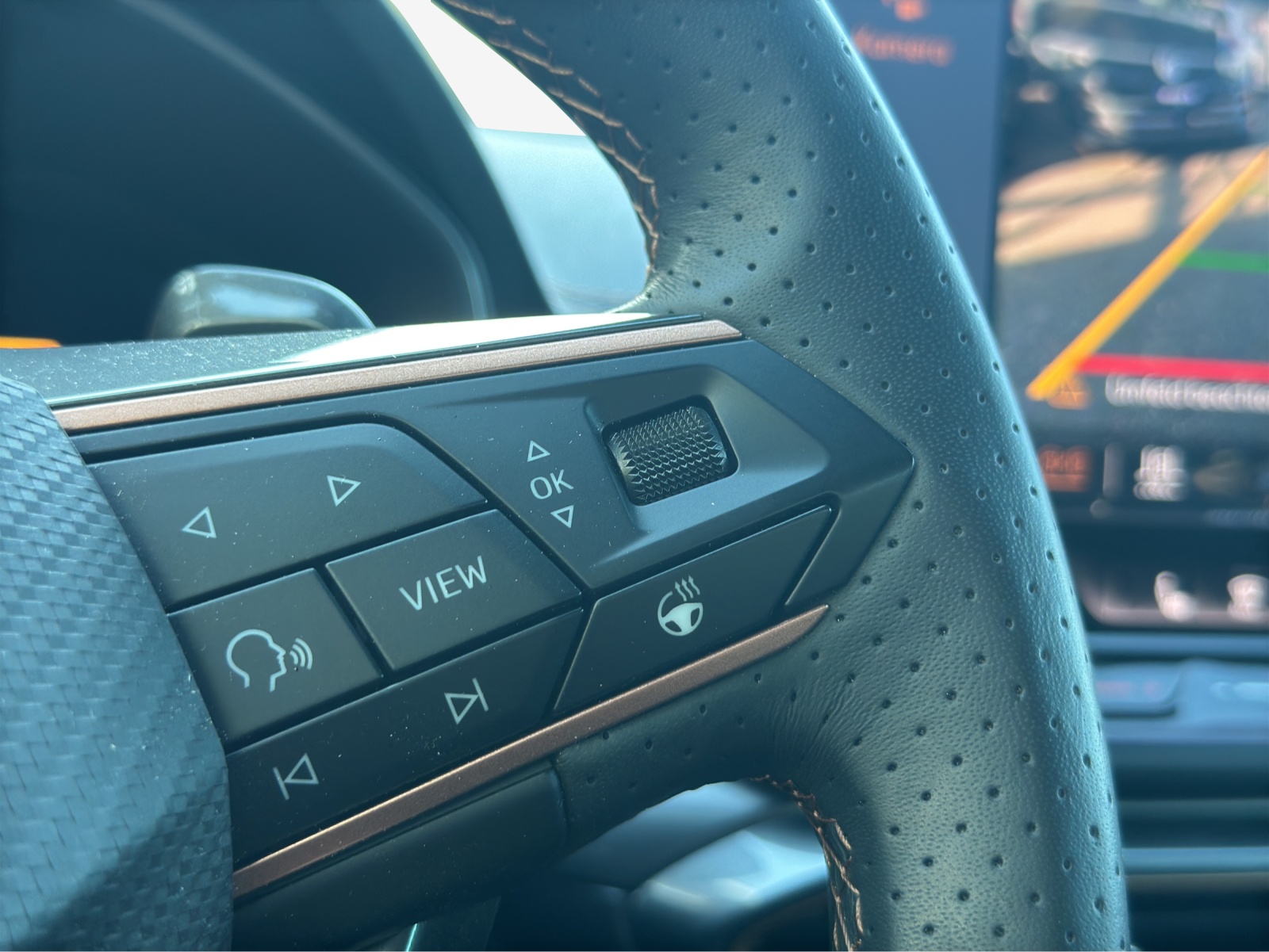 CUPRA Formentor 1.5 e-HYBRID pHEV VZ DSG-image-15