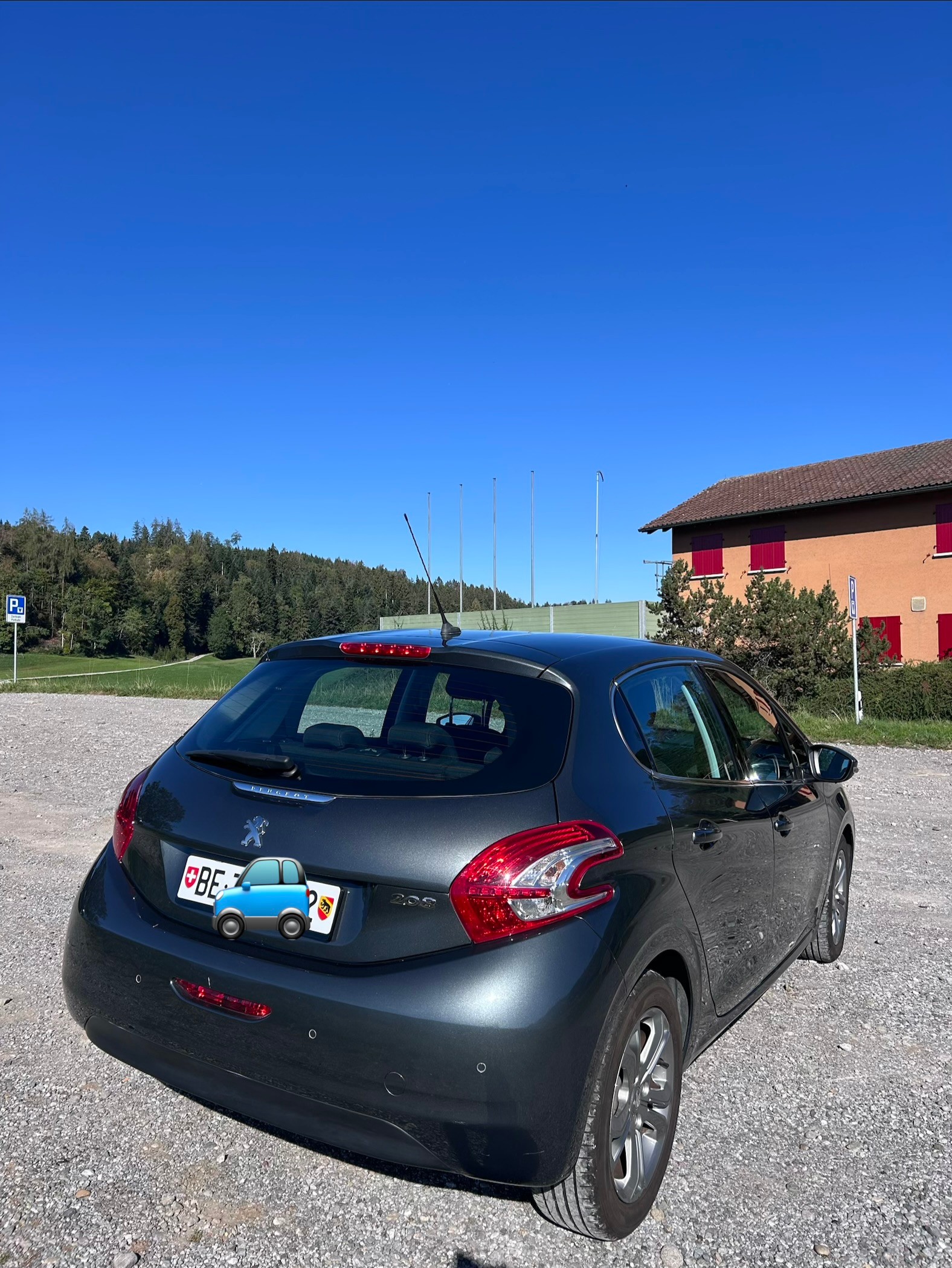 PEUGEOT 1.6 VTi Allure-image-2