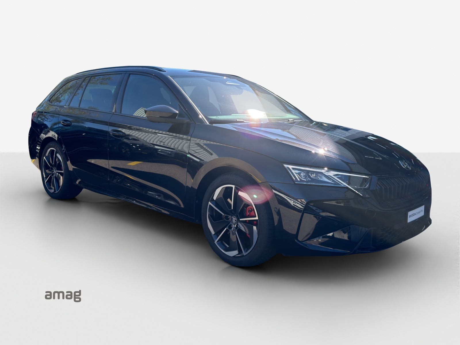 SKODA Octavia Combi 2.0 TSI DSG RS-image-5