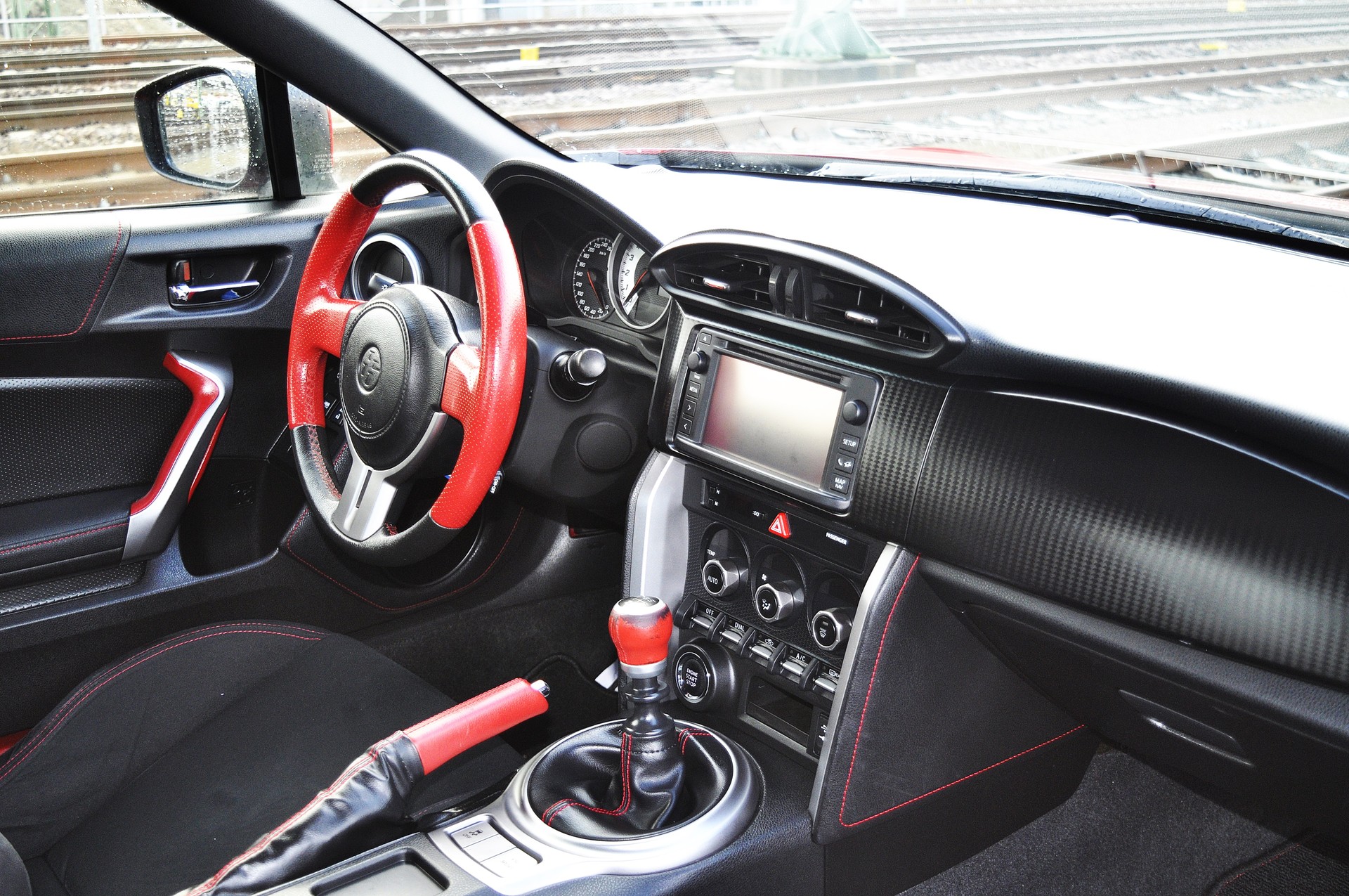 TOYOTA GT 86 2.0 D-4S Sport-image-8