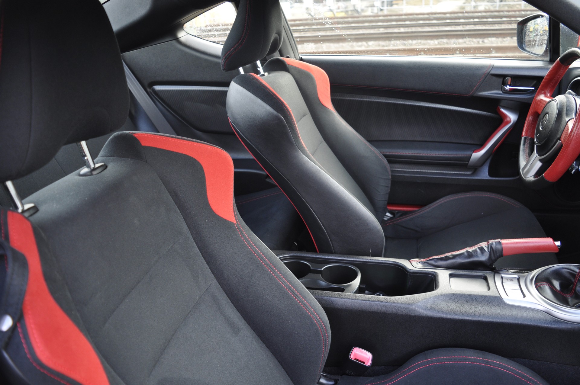 TOYOTA GT 86 2.0 D-4S Sport-image-9