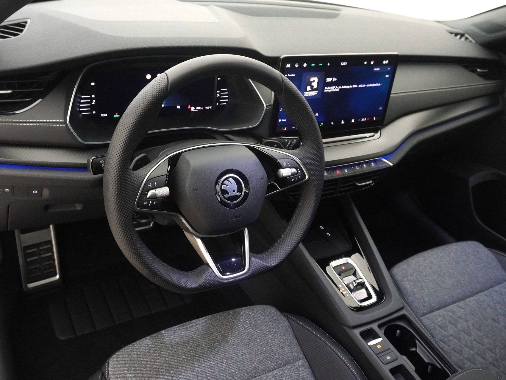 SKODA Octavia 1.5 TSI mHEV SportLine DSG-image-10