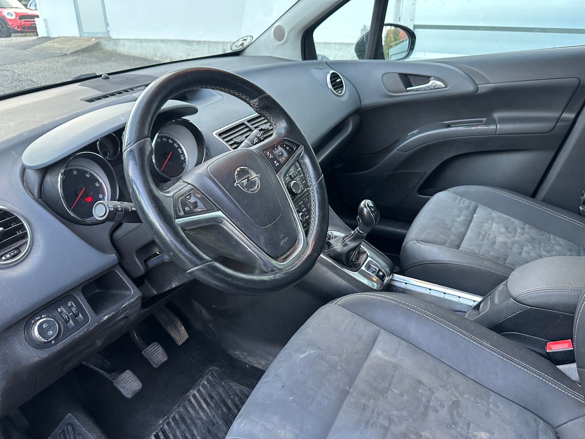 OPEL MERIVA-image-4