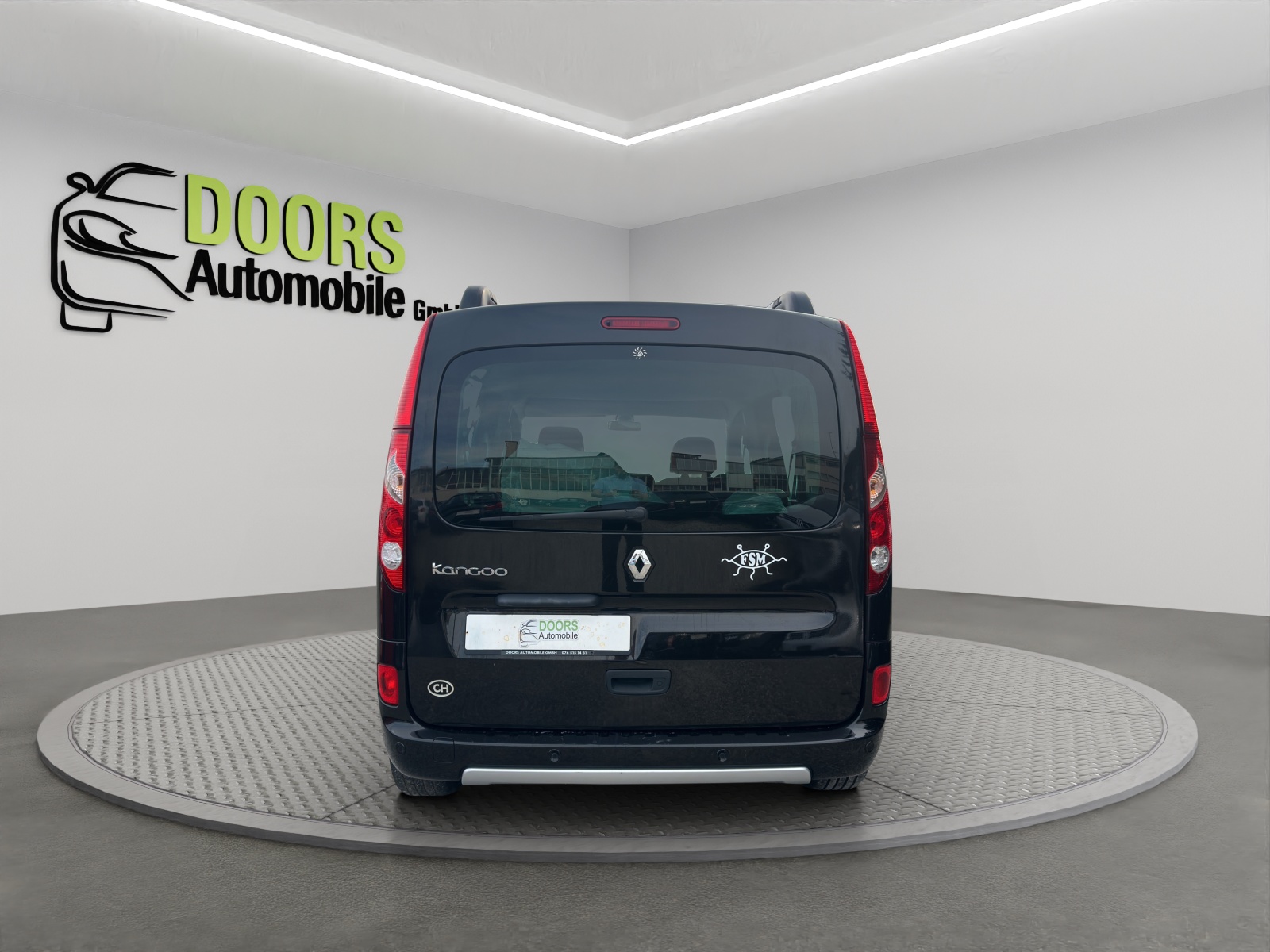 RENAULT Kangoo 1.6 16V Happy Family-image-4
