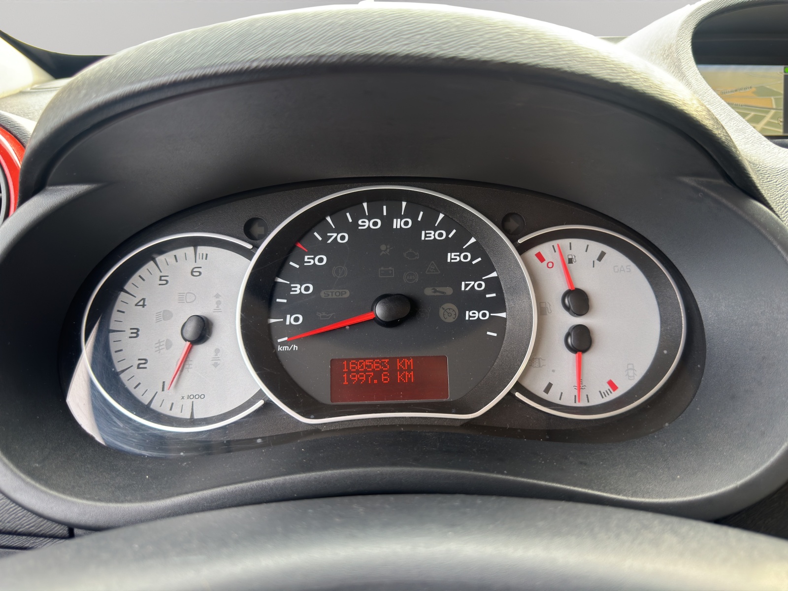 RENAULT Kangoo 1.6 16V Happy Family-image-23