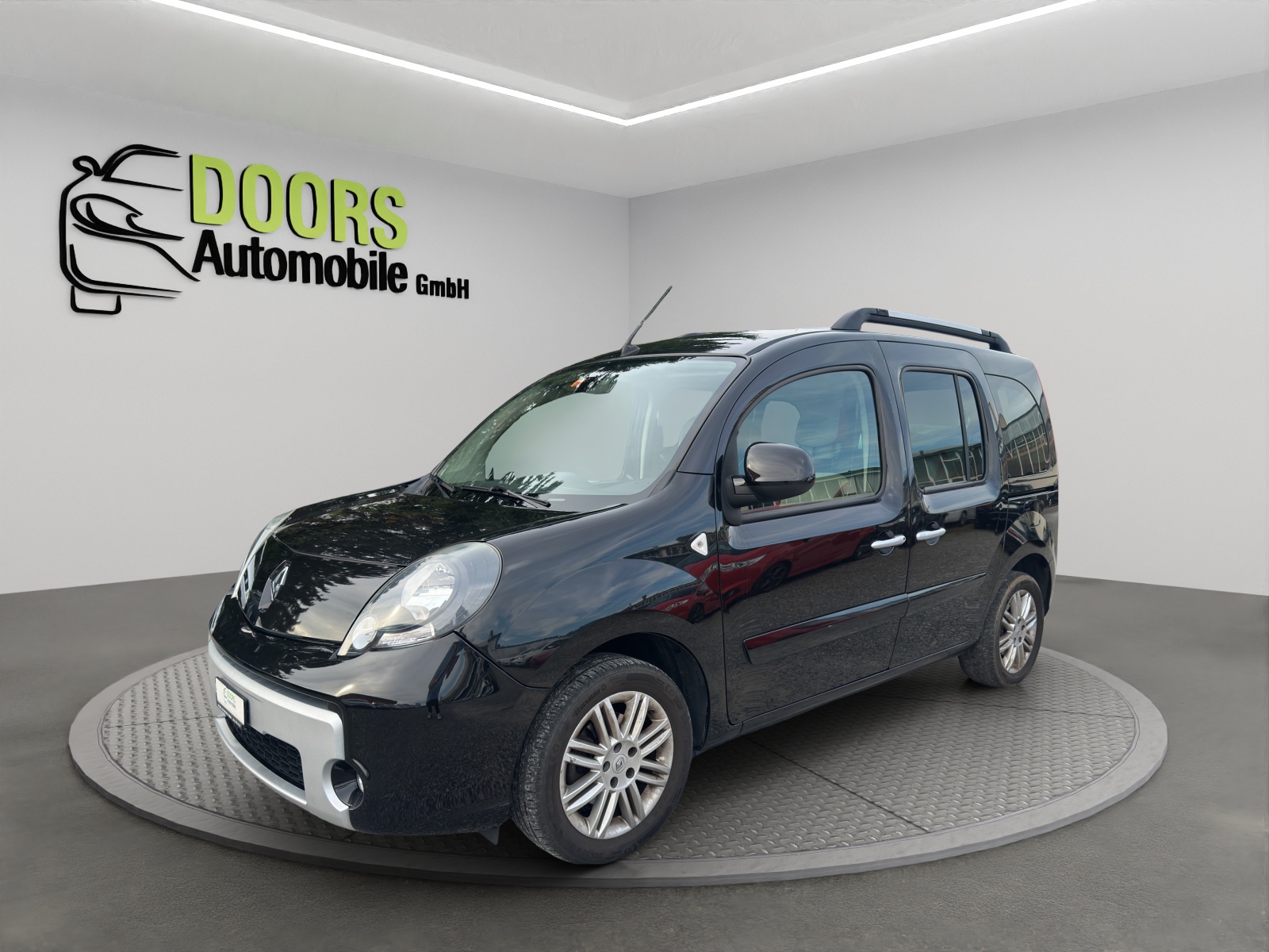 RENAULT Kangoo 1.6 16V Happy Family-image-2