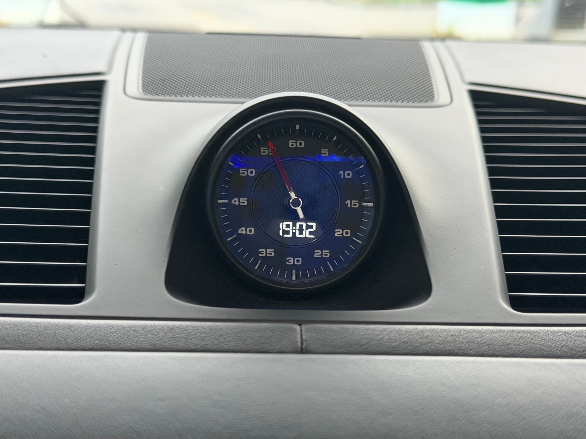 PORSCHE Cayenne S | CH-Auto | Frisch MFK | Ab Service | 440 PS | Sport Chrono-image-15