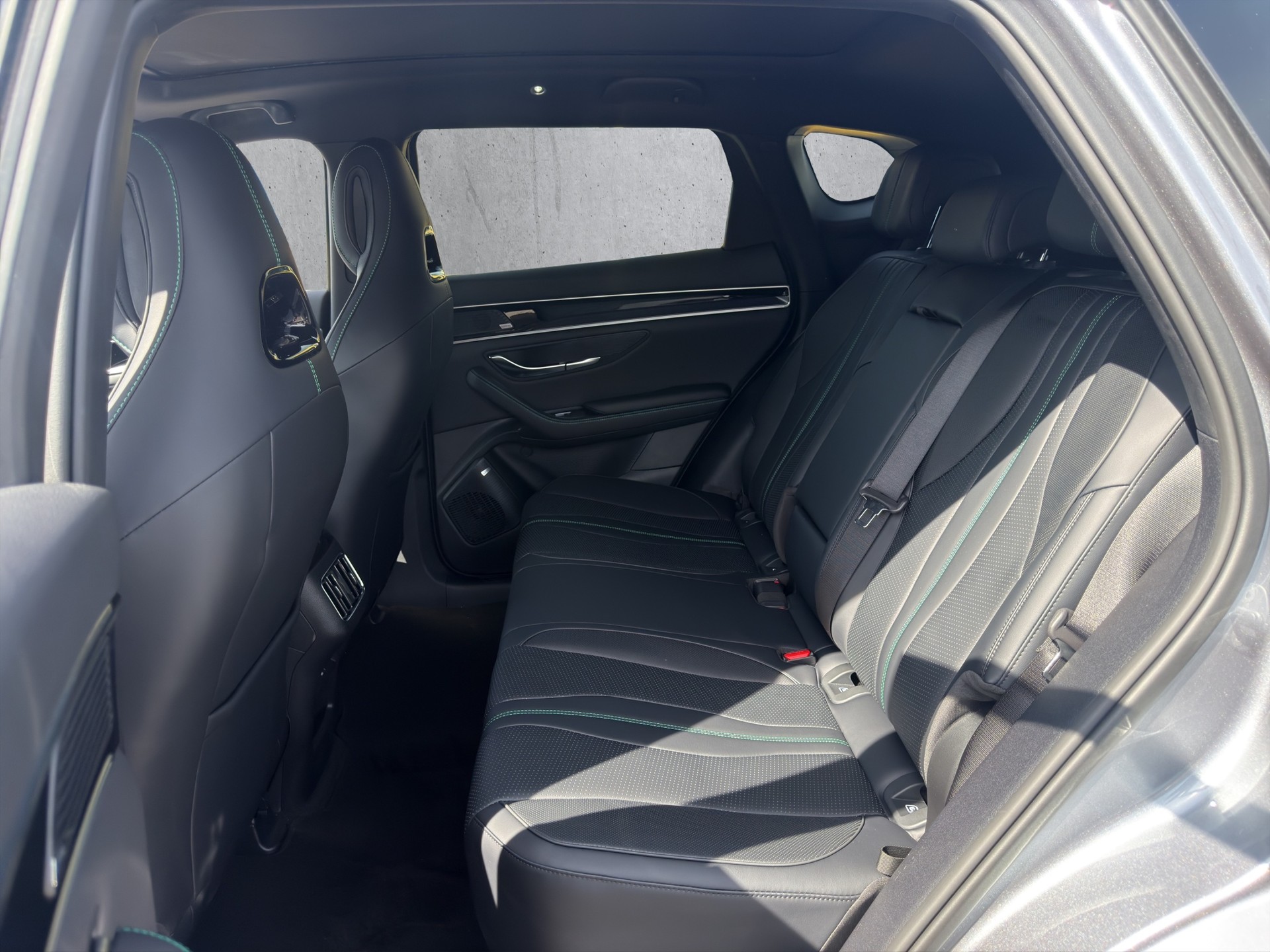 BYD SEALl U DM-i Design AWD-image-12