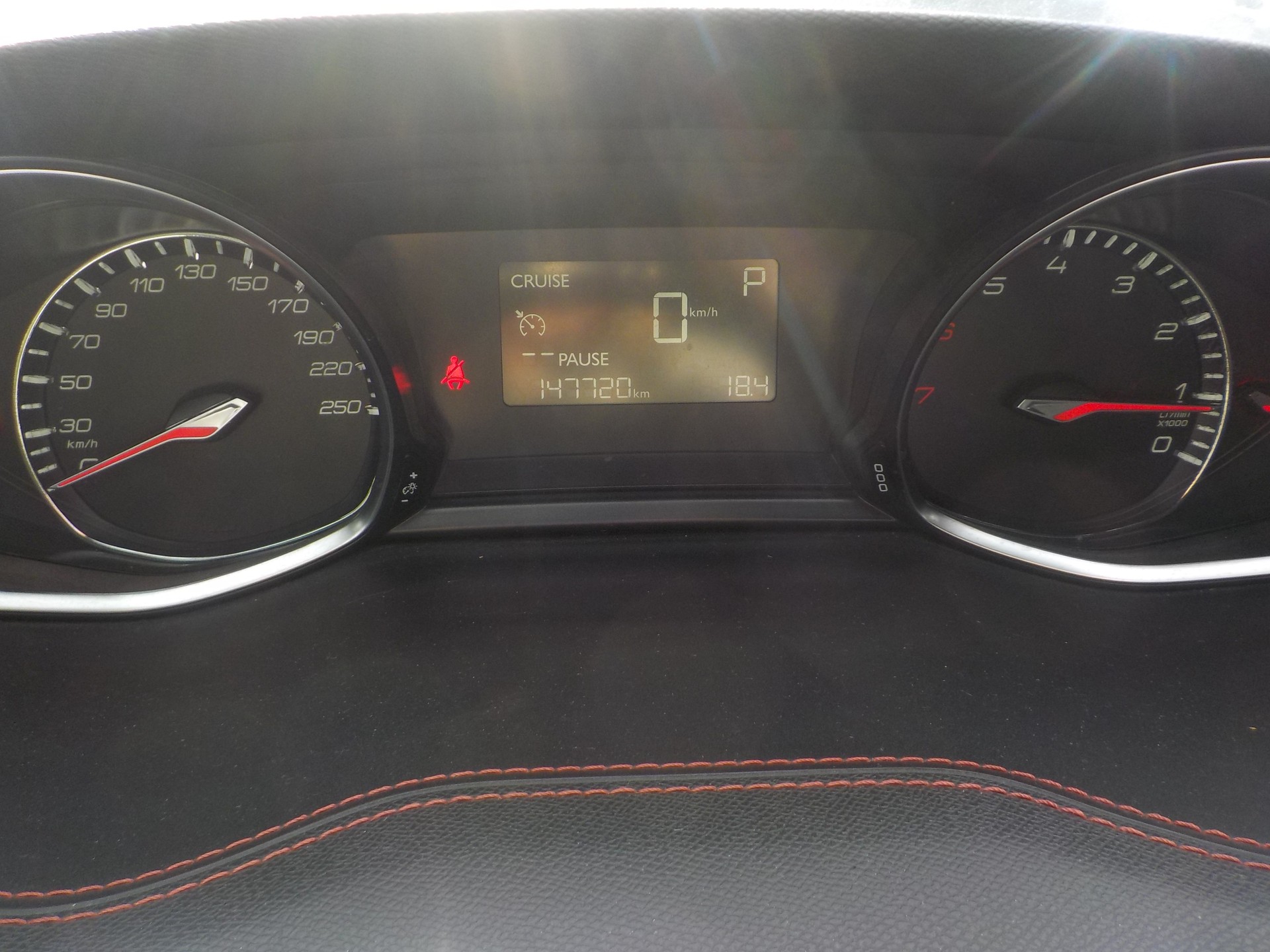 PEUGEOT 308 SW 1.2 THP GT Line Automatic-image-10