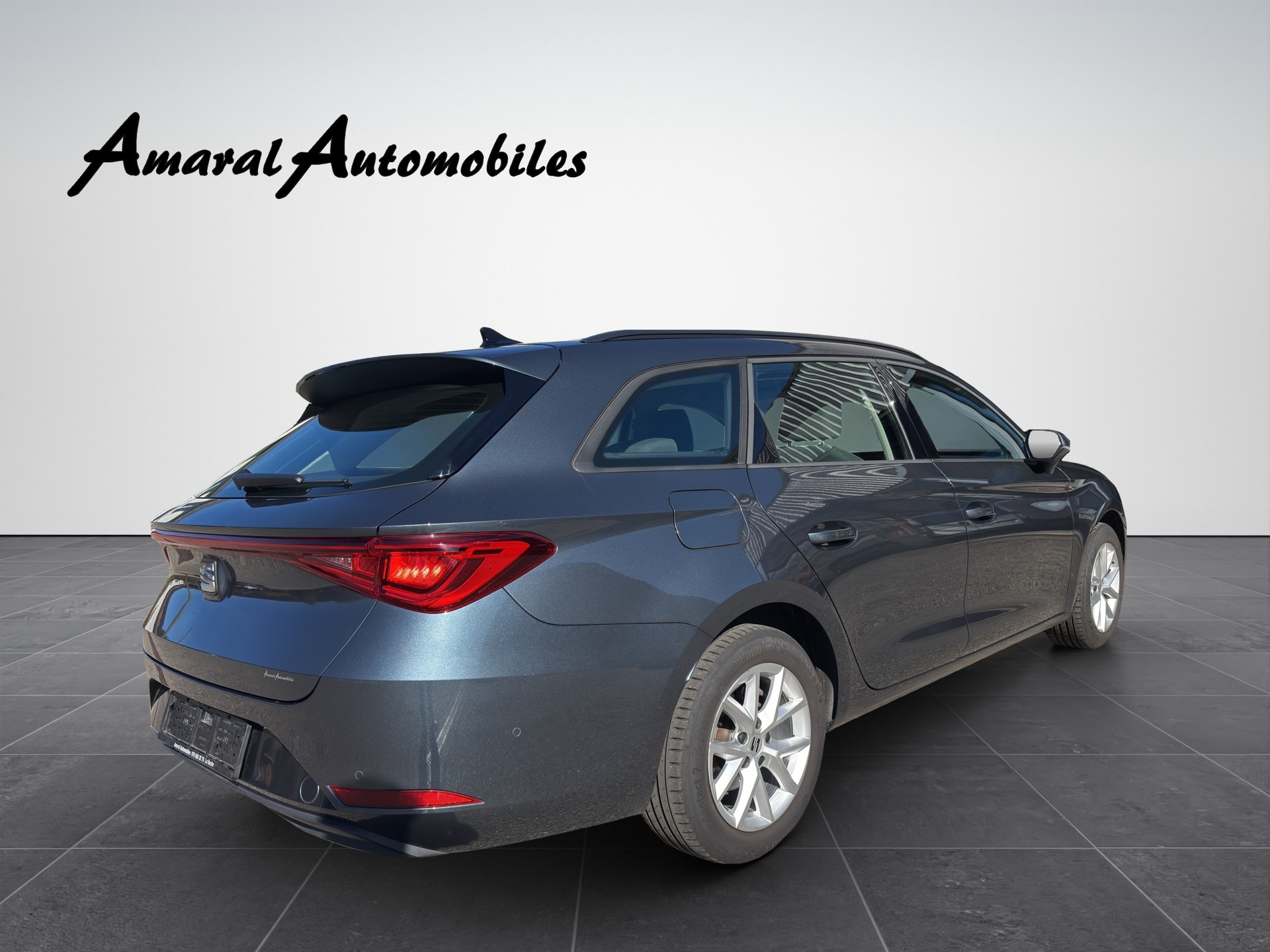 SEAT Leon ST 2.0 TDI EVO DSG Hola FR-image-8