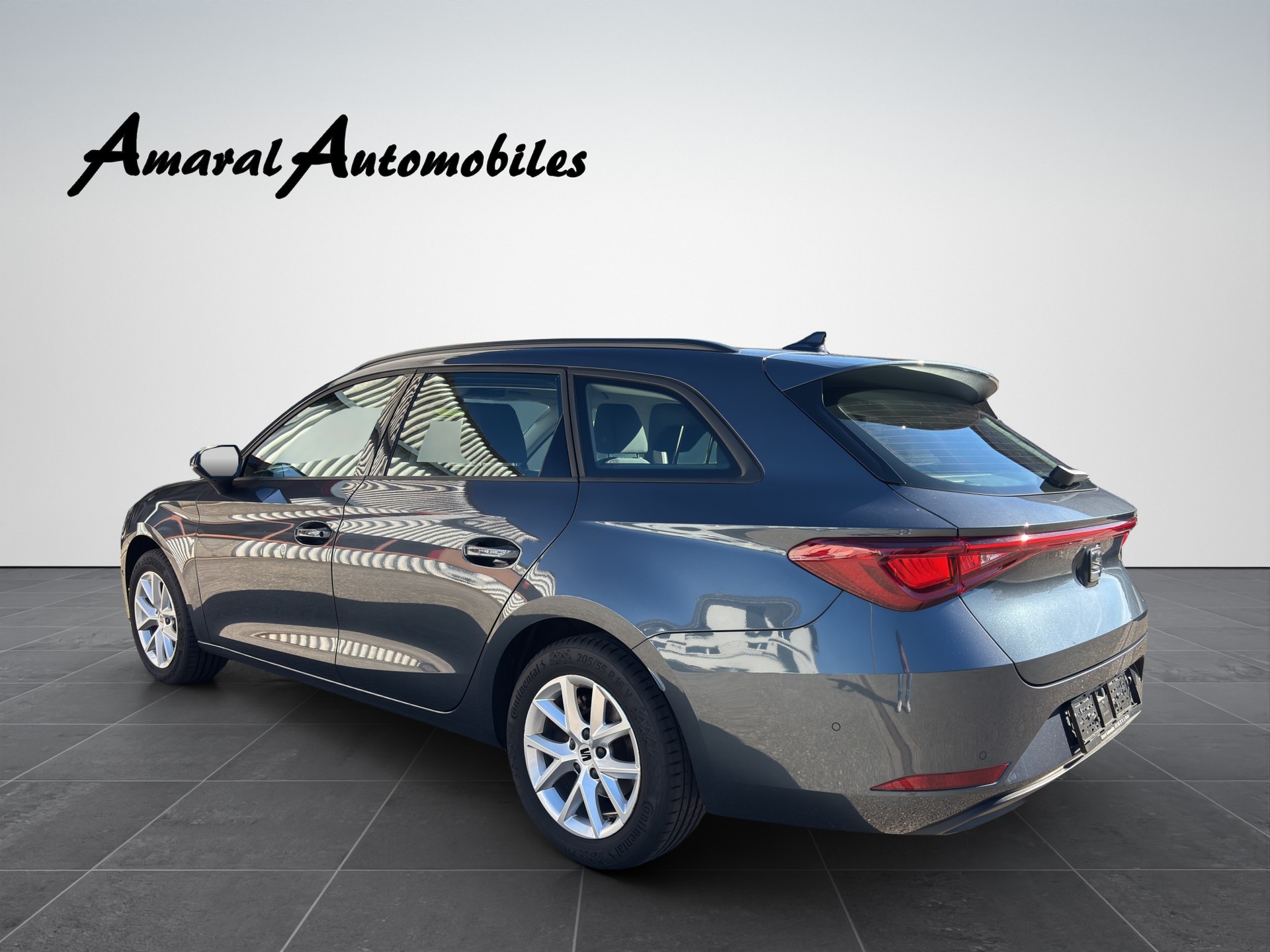 SEAT Leon ST 2.0 TDI EVO DSG Hola FR-image-9
