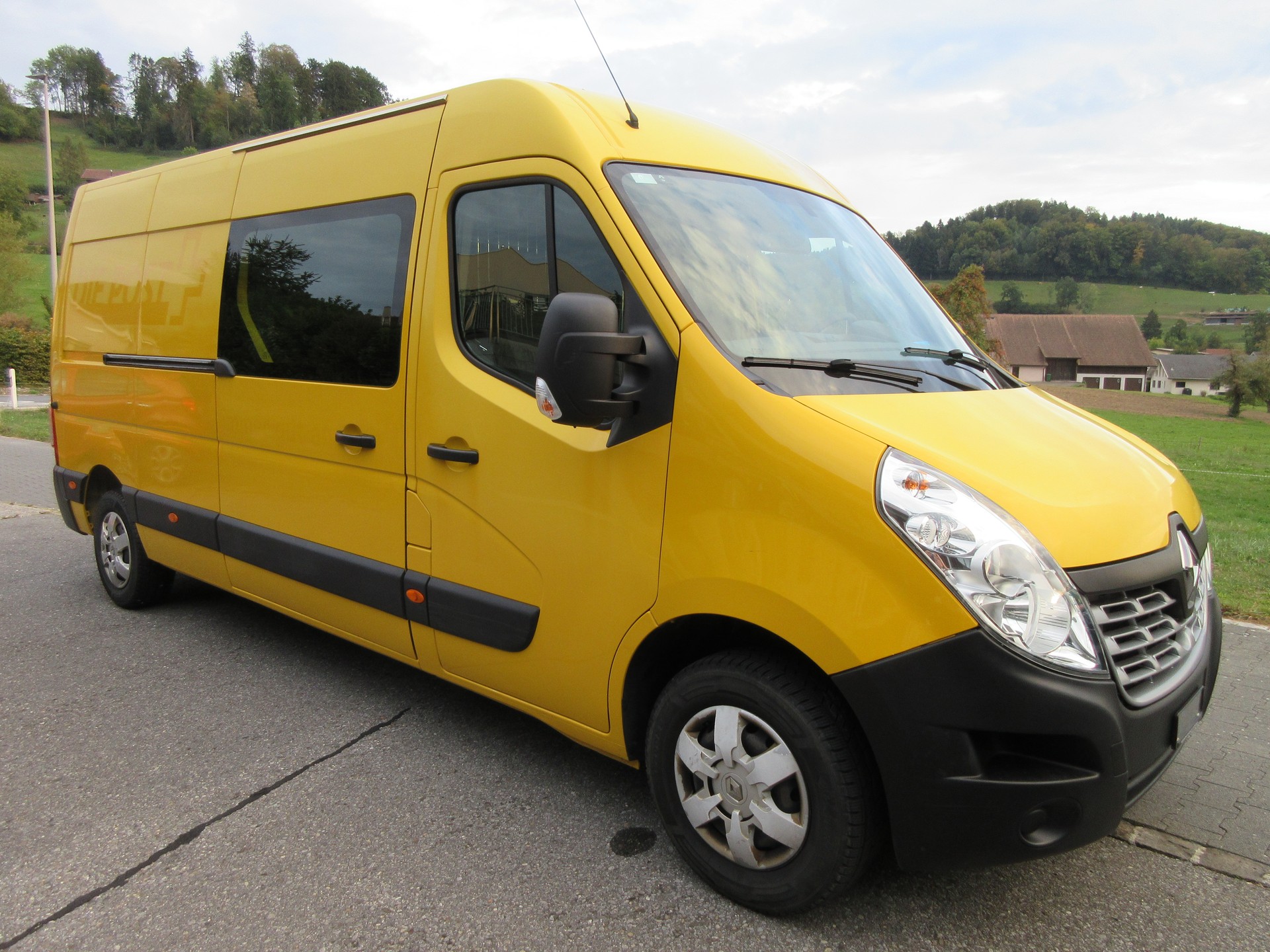 RENAULT Master T35 2.3dCi 130 L3H2-image-3