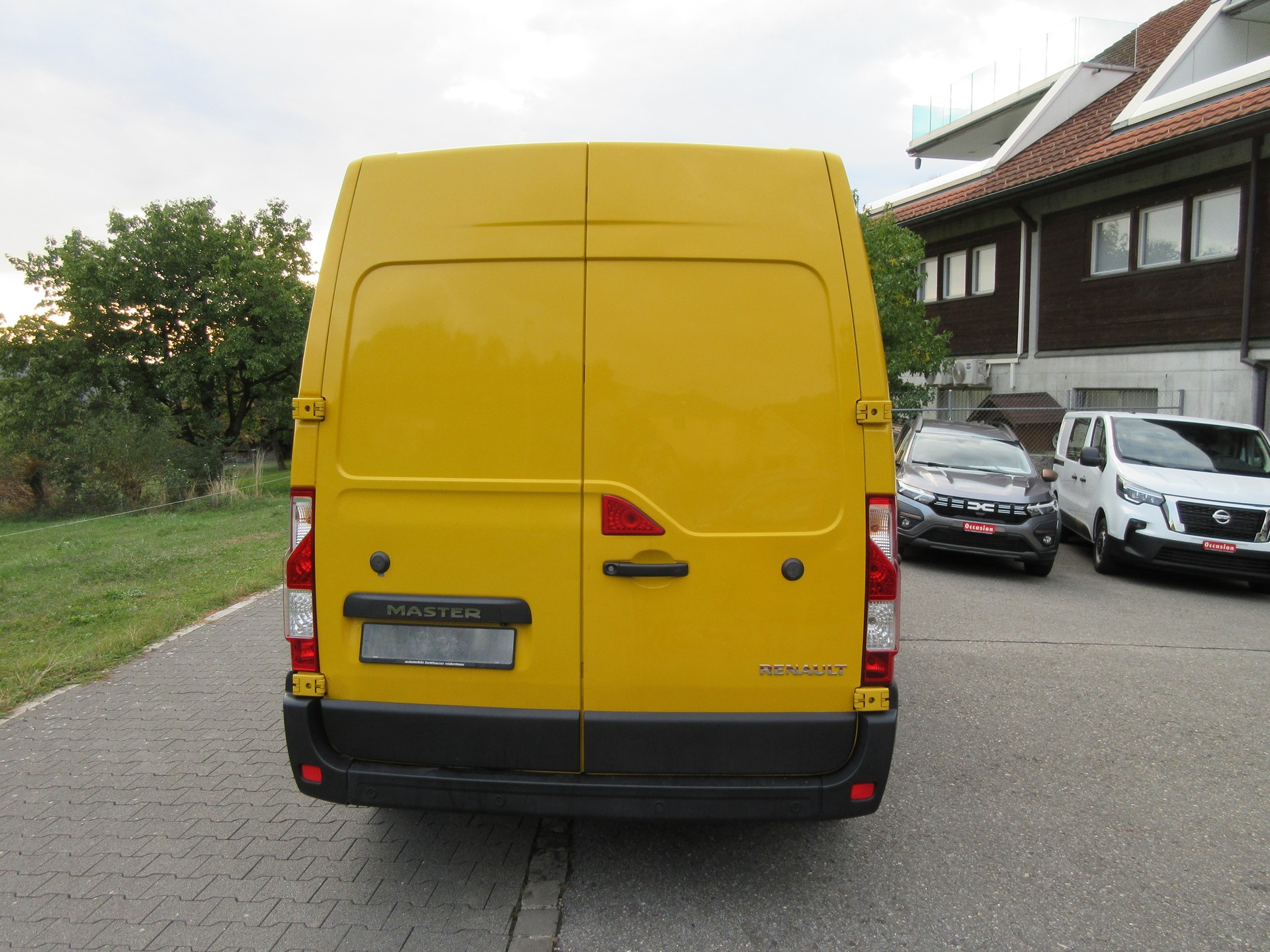 RENAULT Master T35 2.3dCi 130 L3H2-image-7