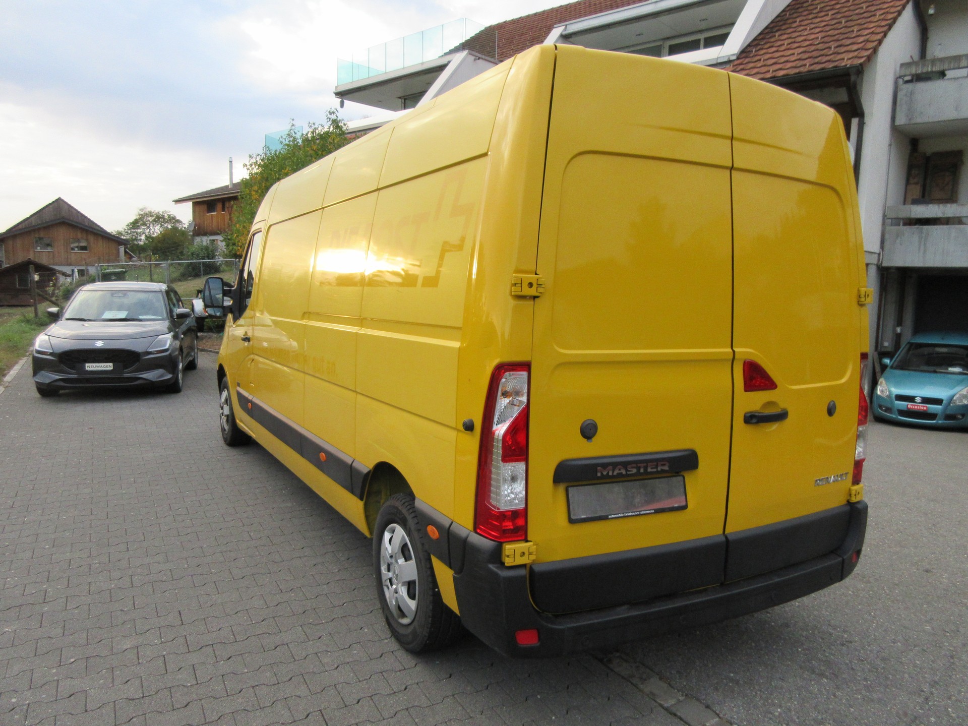 RENAULT Master T35 2.3dCi 130 L3H2-image-5