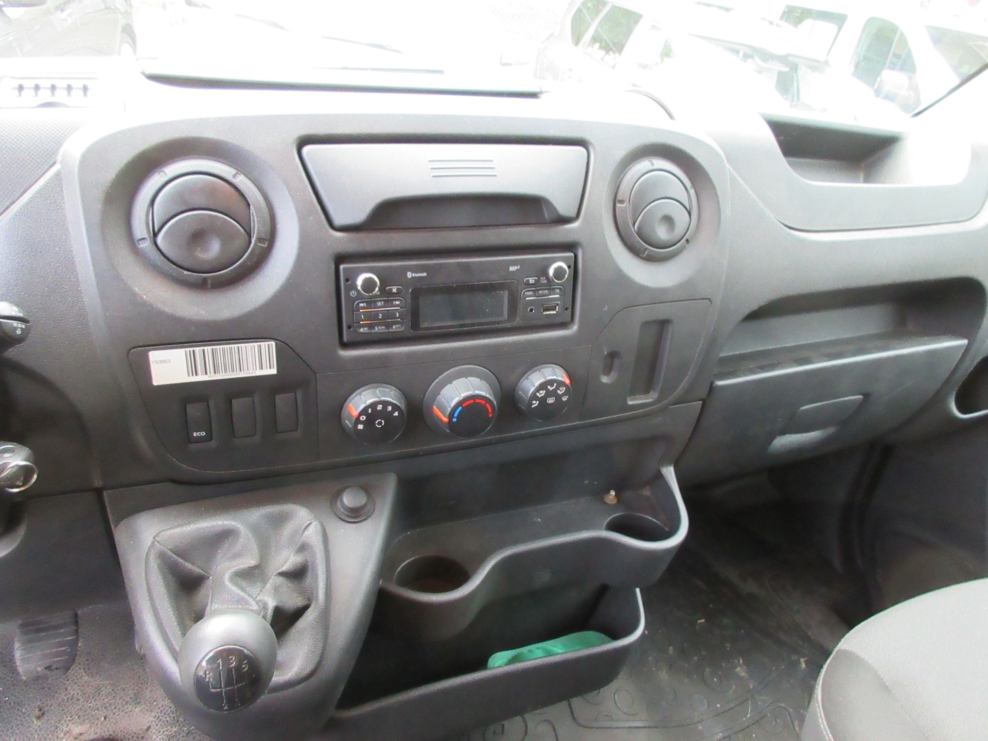 RENAULT Master T35 2.3dCi 130 L3H2-image-12