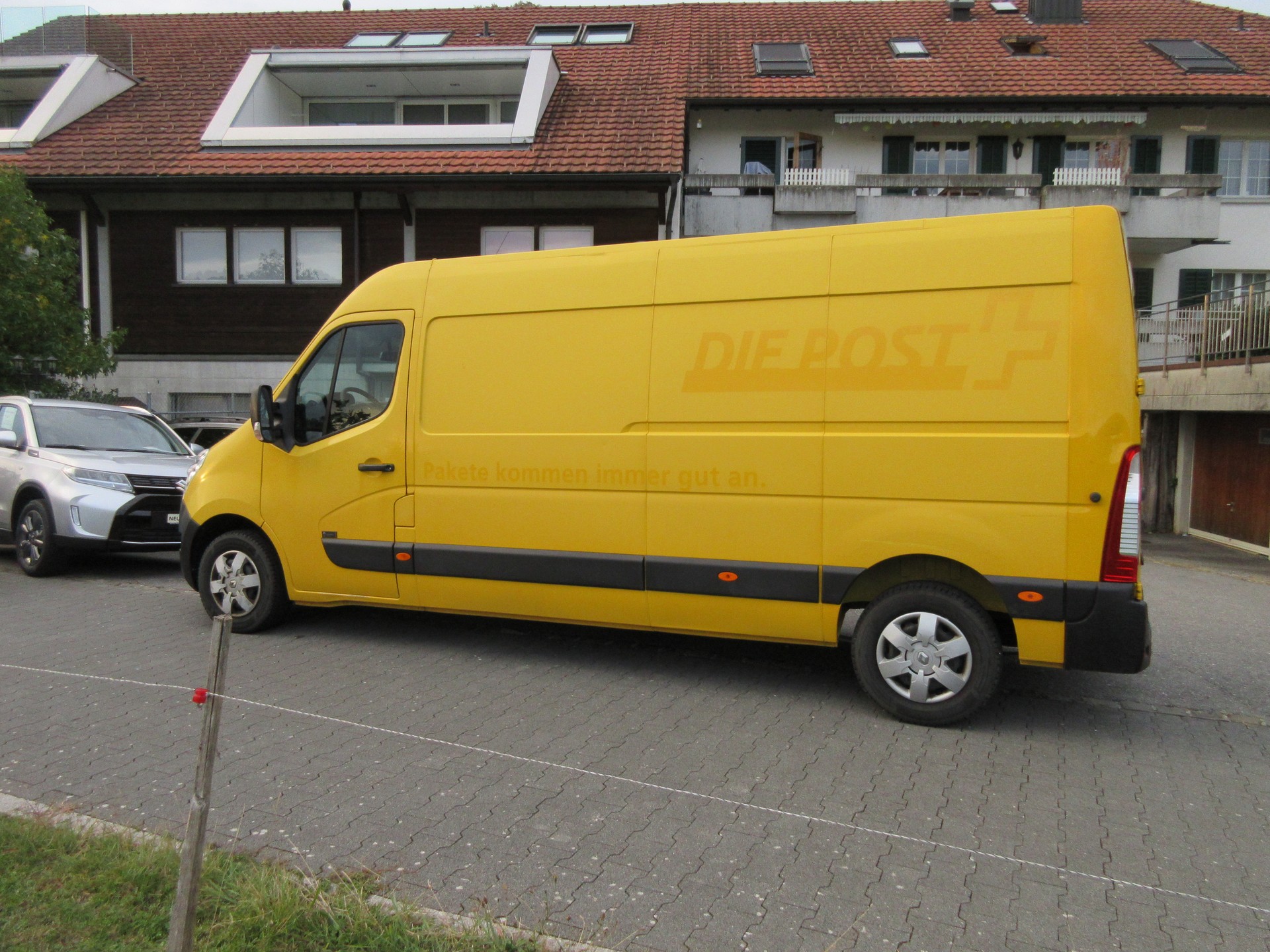 RENAULT Master T35 2.3dCi 130 L3H2-image-1