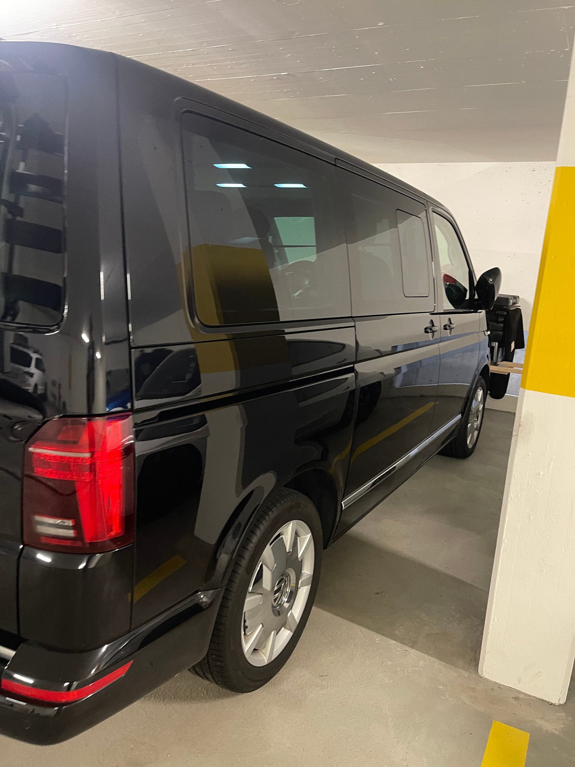 VW 2.0 TDI 199 Highline Liberty DSG 4m-image-10