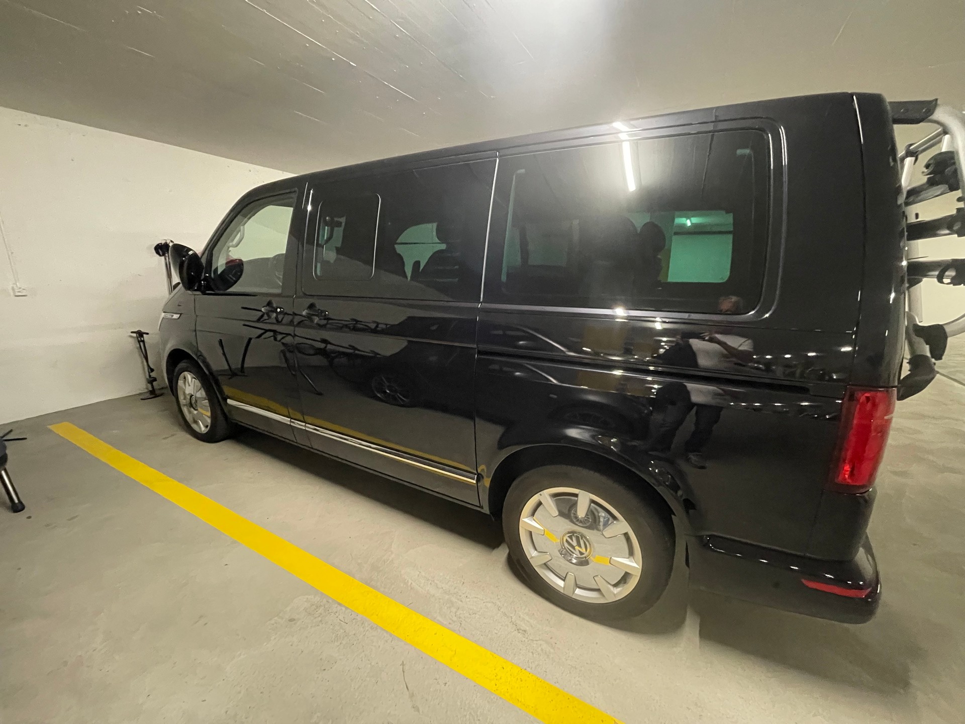 VW 2.0 TDI 199 Highline Liberty DSG 4m-image-0