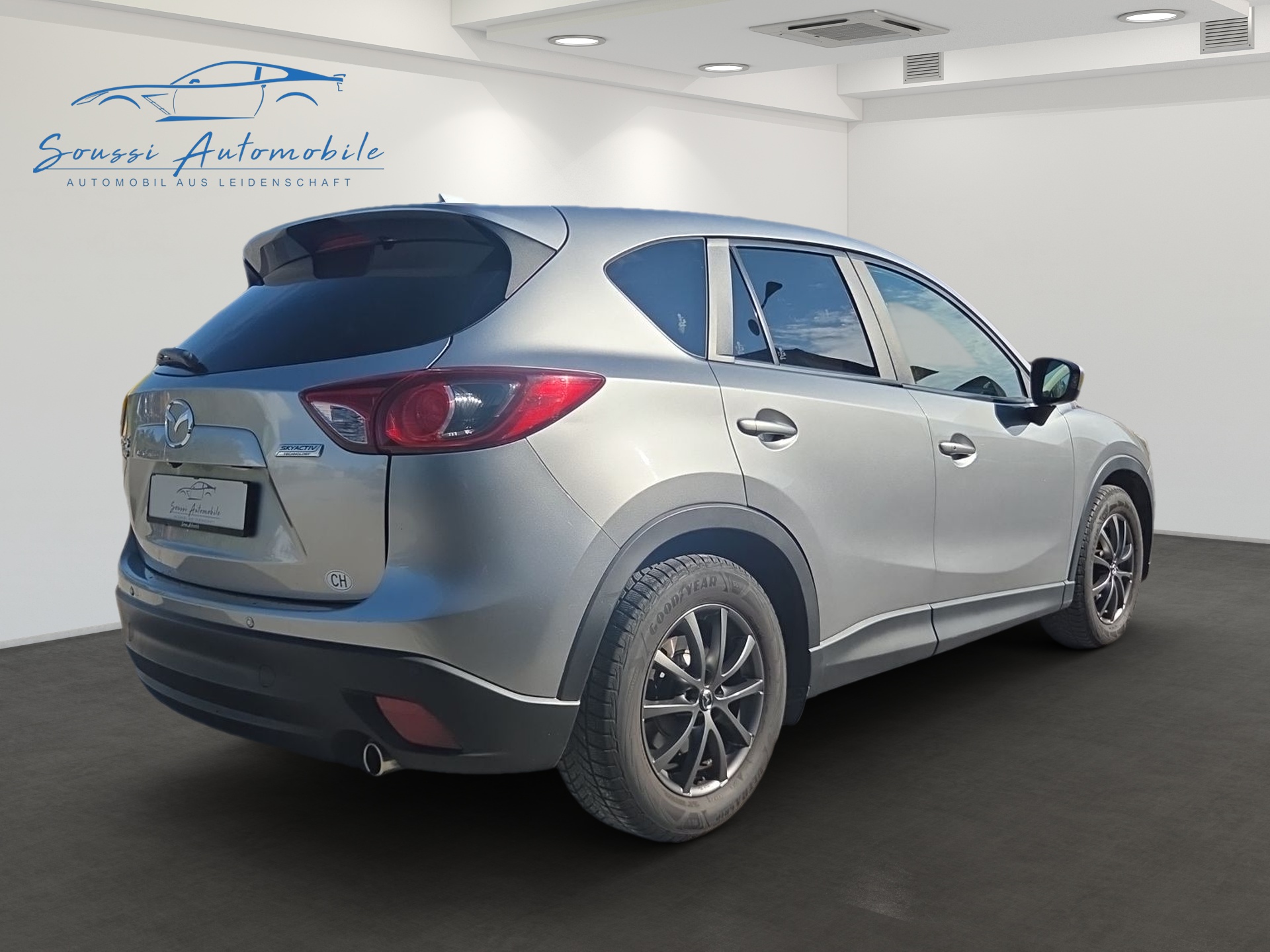 MAZDA CX-5 2.2 D HP Revolution AWD-image-2