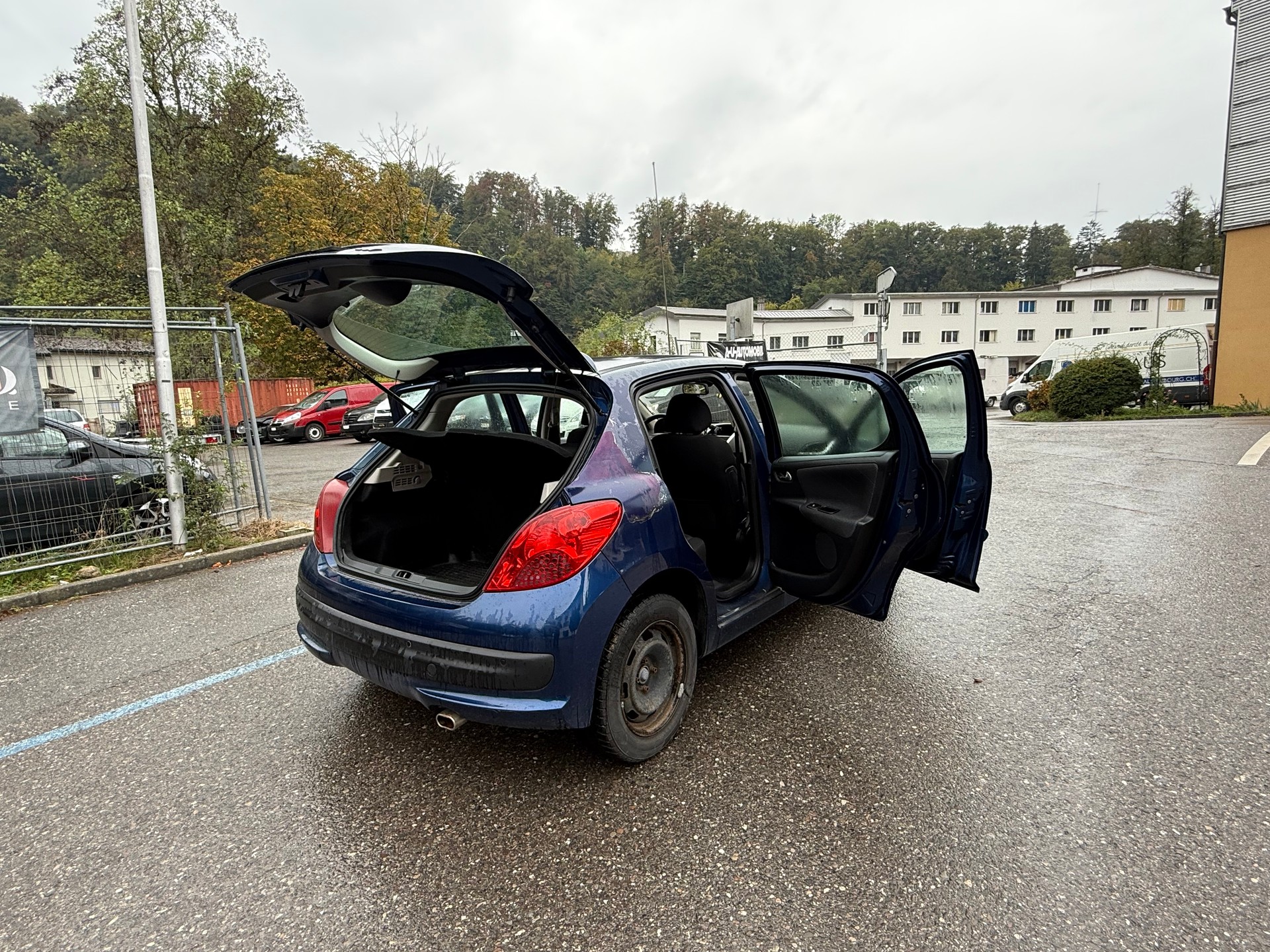 PEUGEOT 207 1.6 16V Black&Silver-image-18
