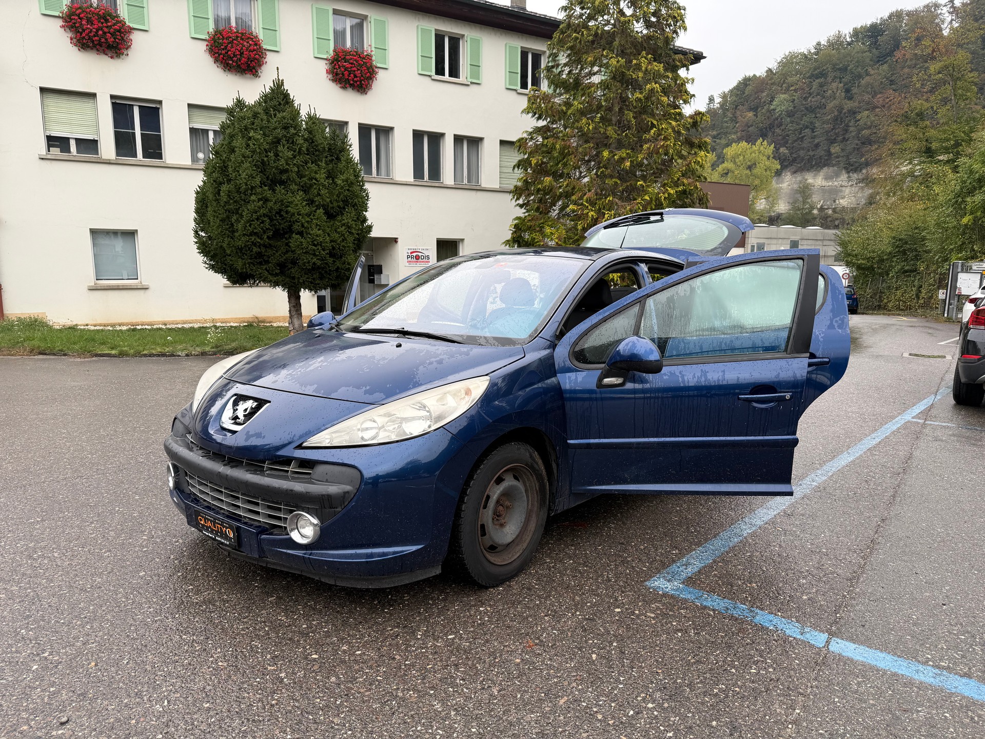 PEUGEOT 207 1.6 16V Black&Silver-image-14