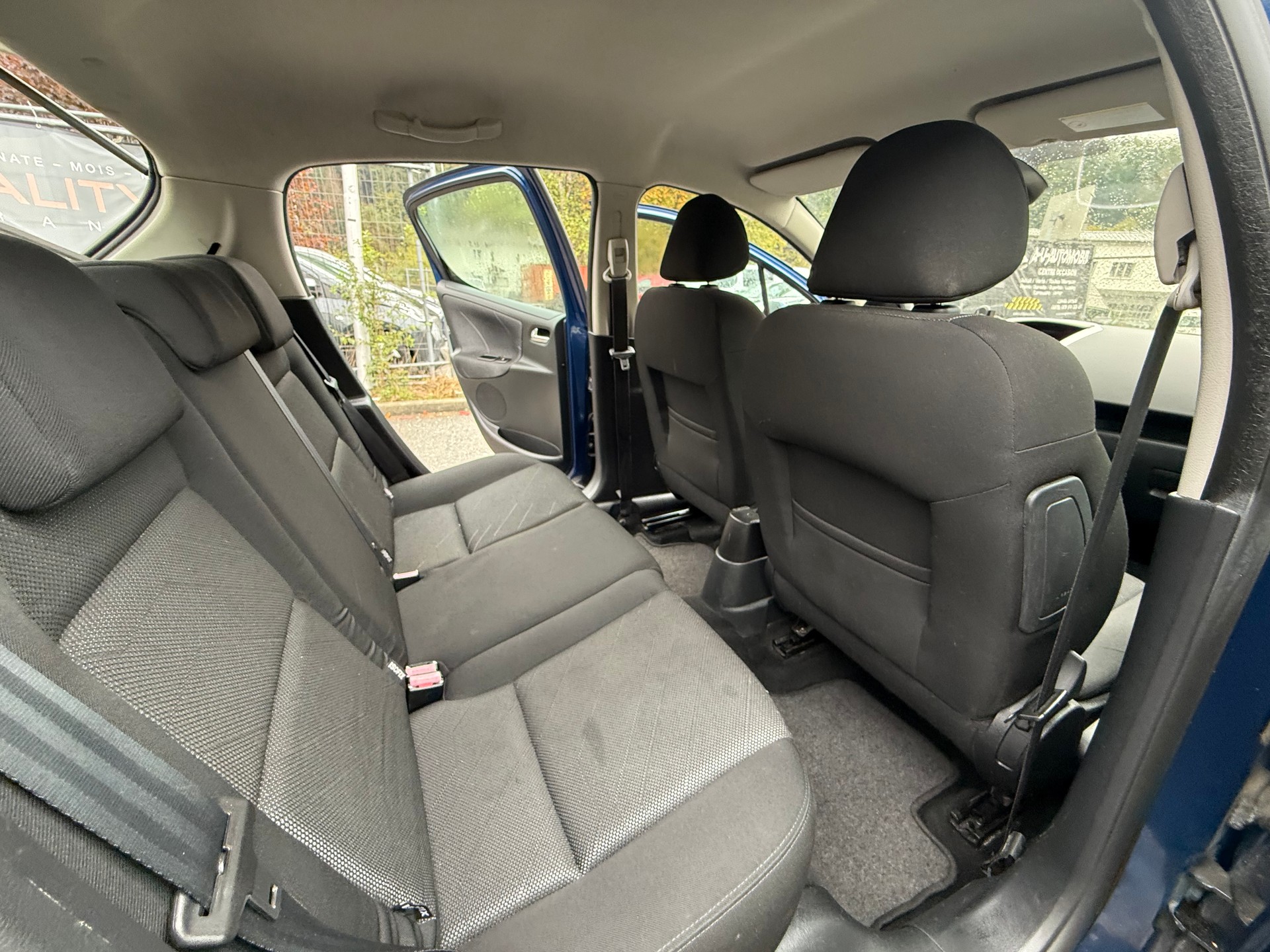 PEUGEOT 207 1.6 16V Black&Silver-image-11