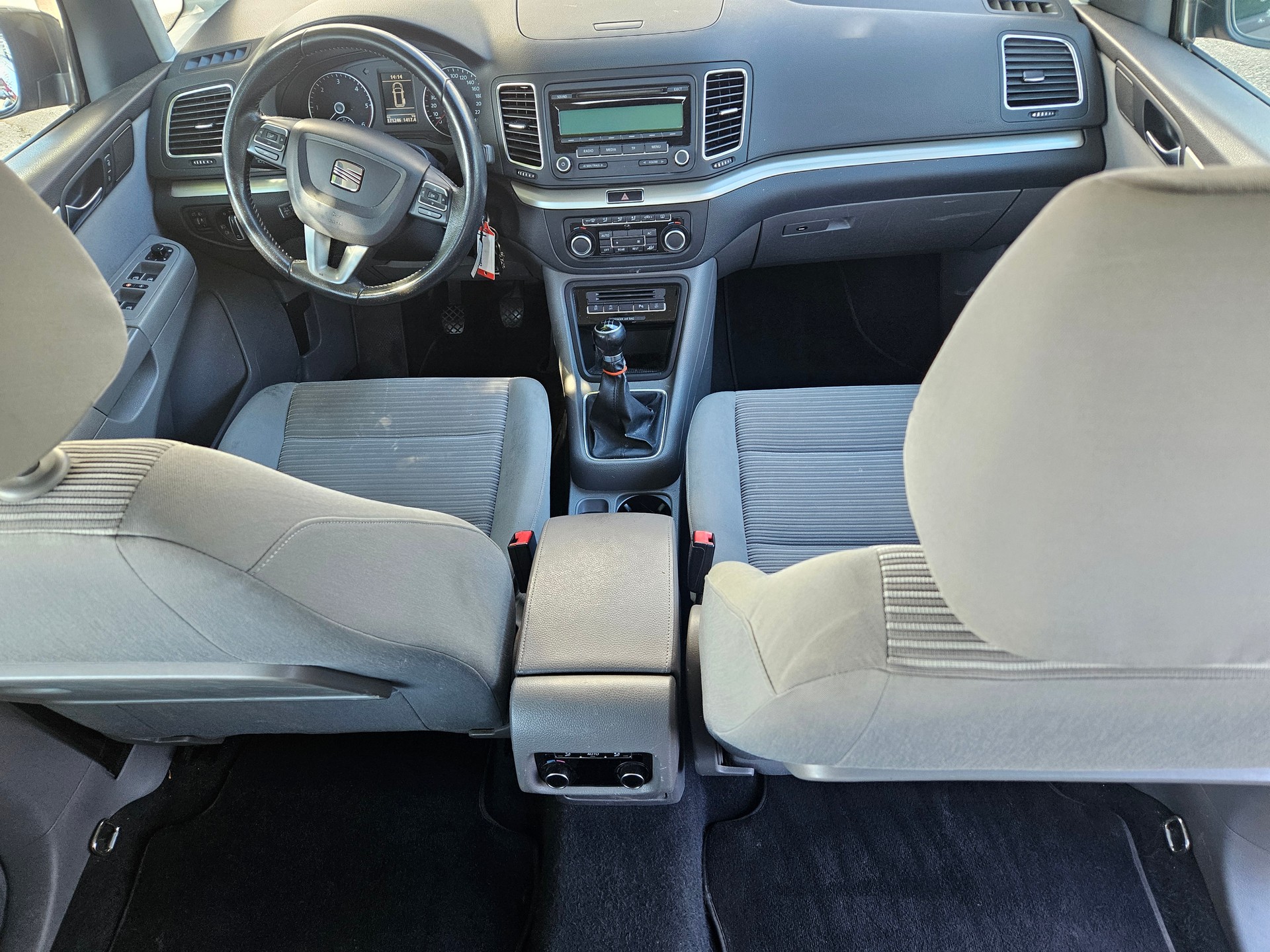 SEAT Alhambra 2.0 TDI Ecomotive-image-8
