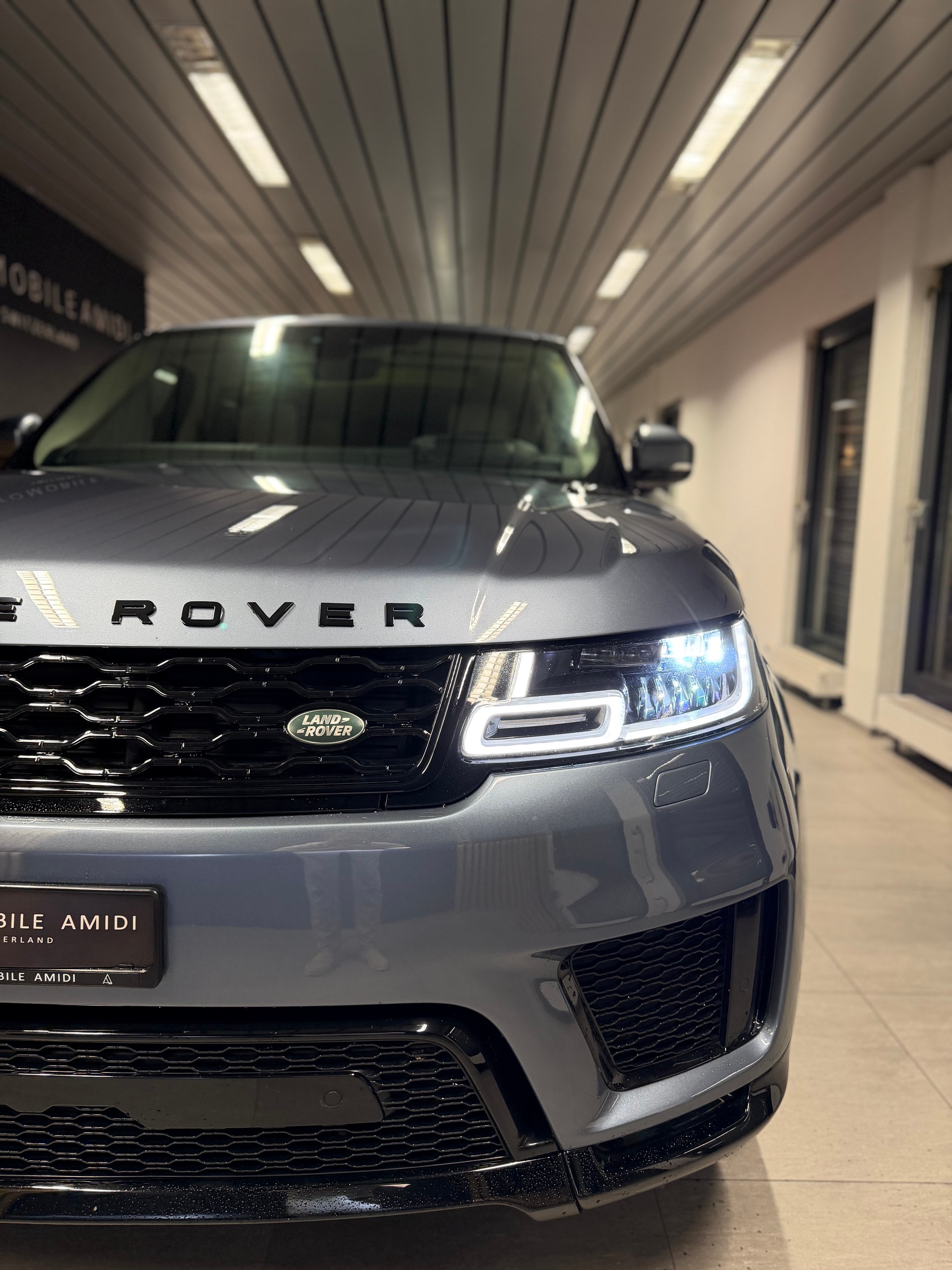 LAND ROVER Range Rover Sport 3.0 SDV6 HSE Dynamic Automatic-image-2