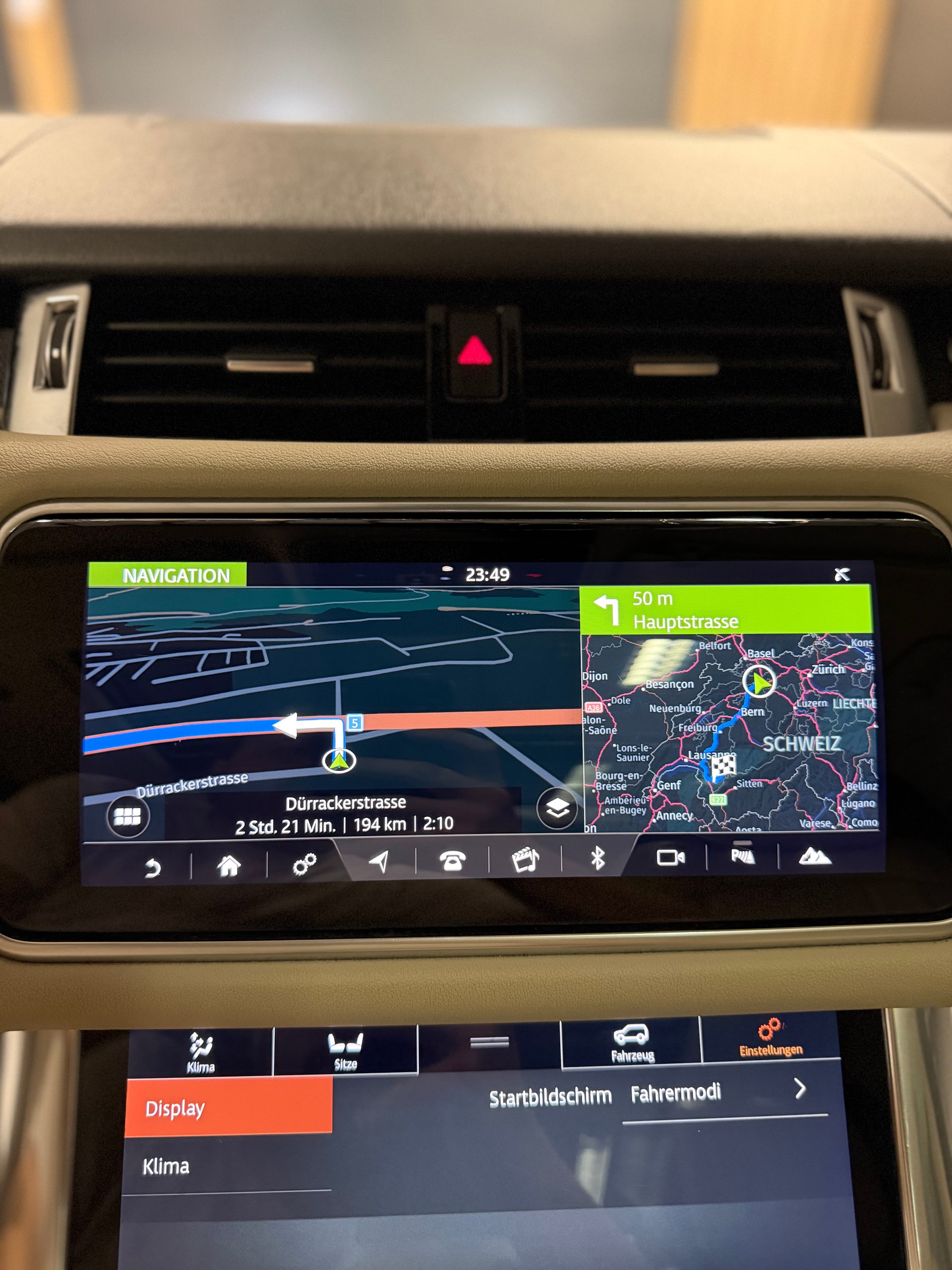 LAND ROVER Range Rover Sport 3.0 SDV6 HSE Dynamic Automatic-image-24