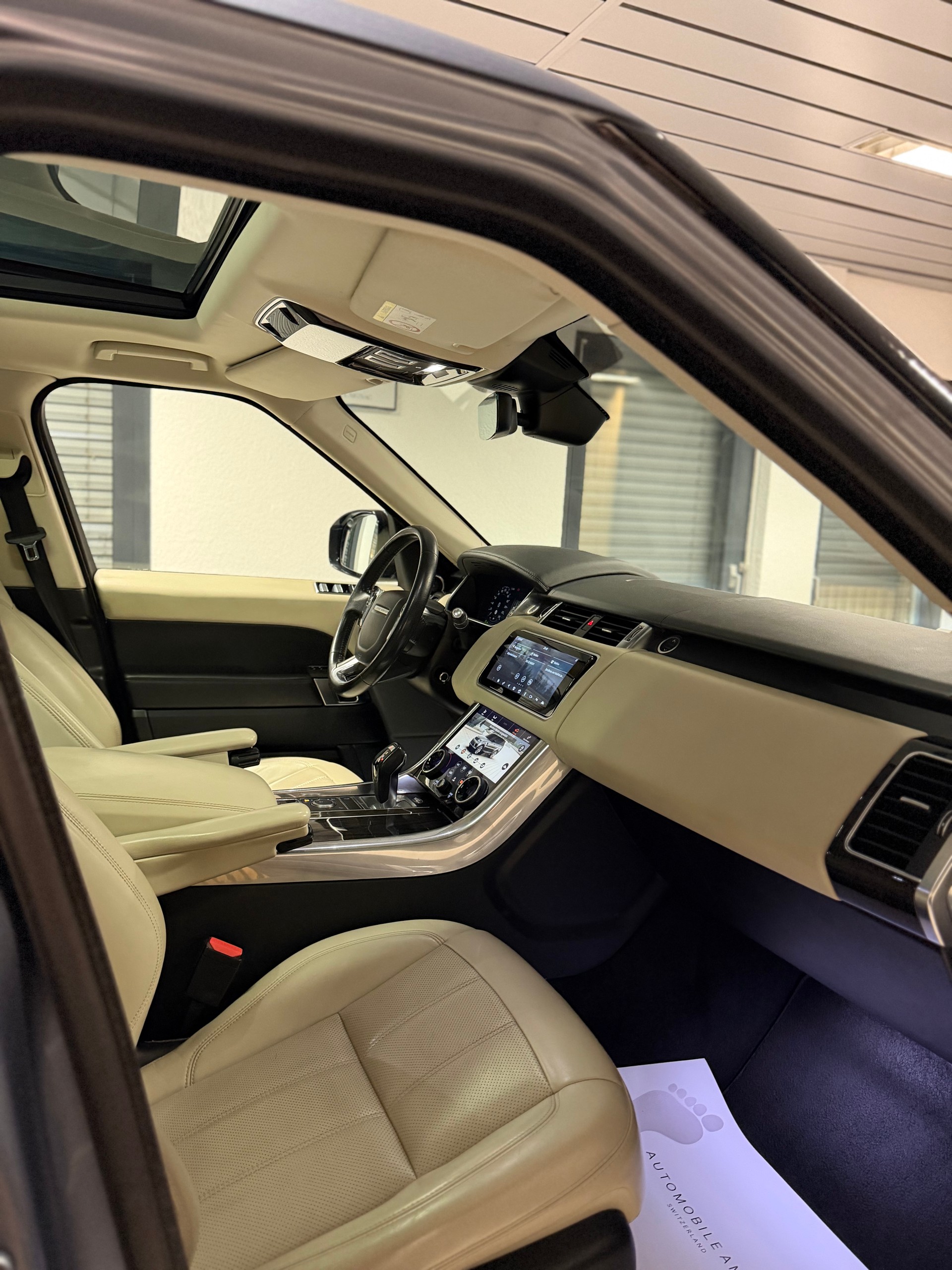 LAND ROVER Range Rover Sport 3.0 SDV6 HSE Dynamic Automatic-image-9