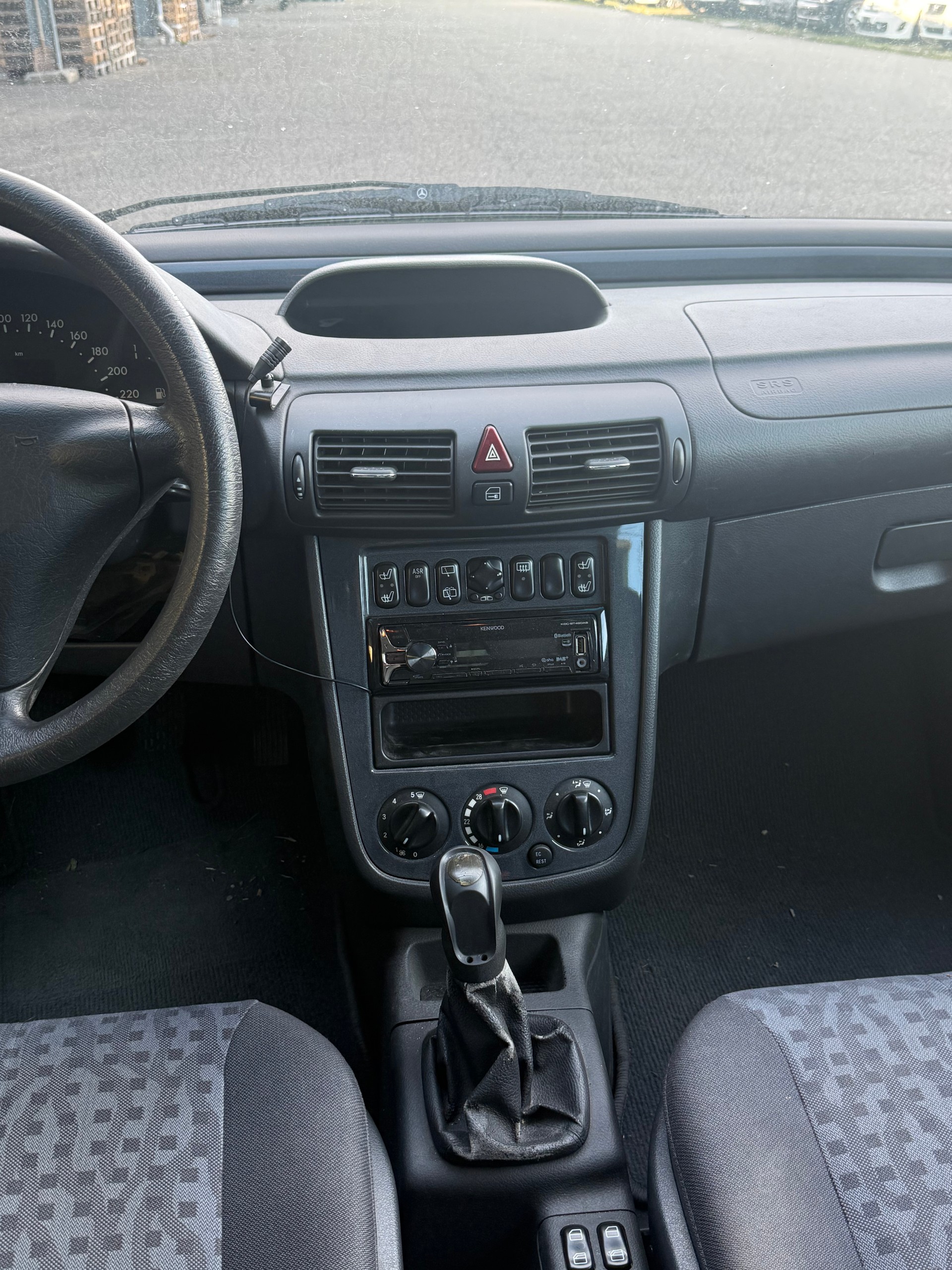 MERCEDES-BENZ Vaneo 1.7 CDi Trend-image-5